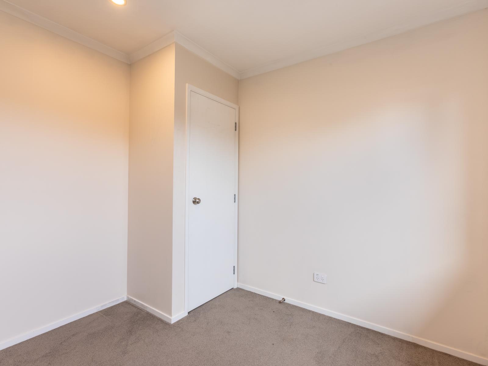 15 Hall Street, Woodville