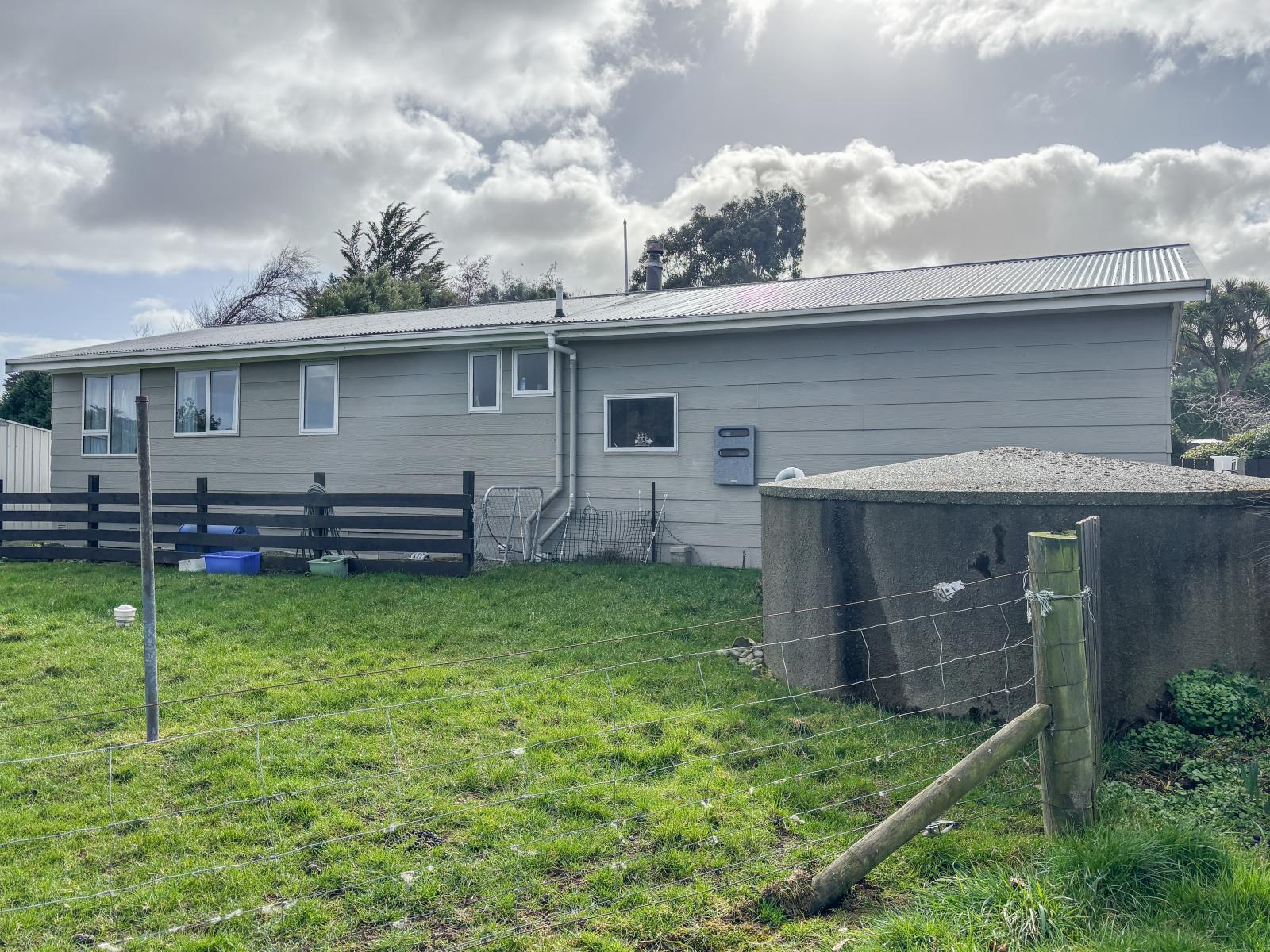 452 McQuarrie Street, Tisbury
