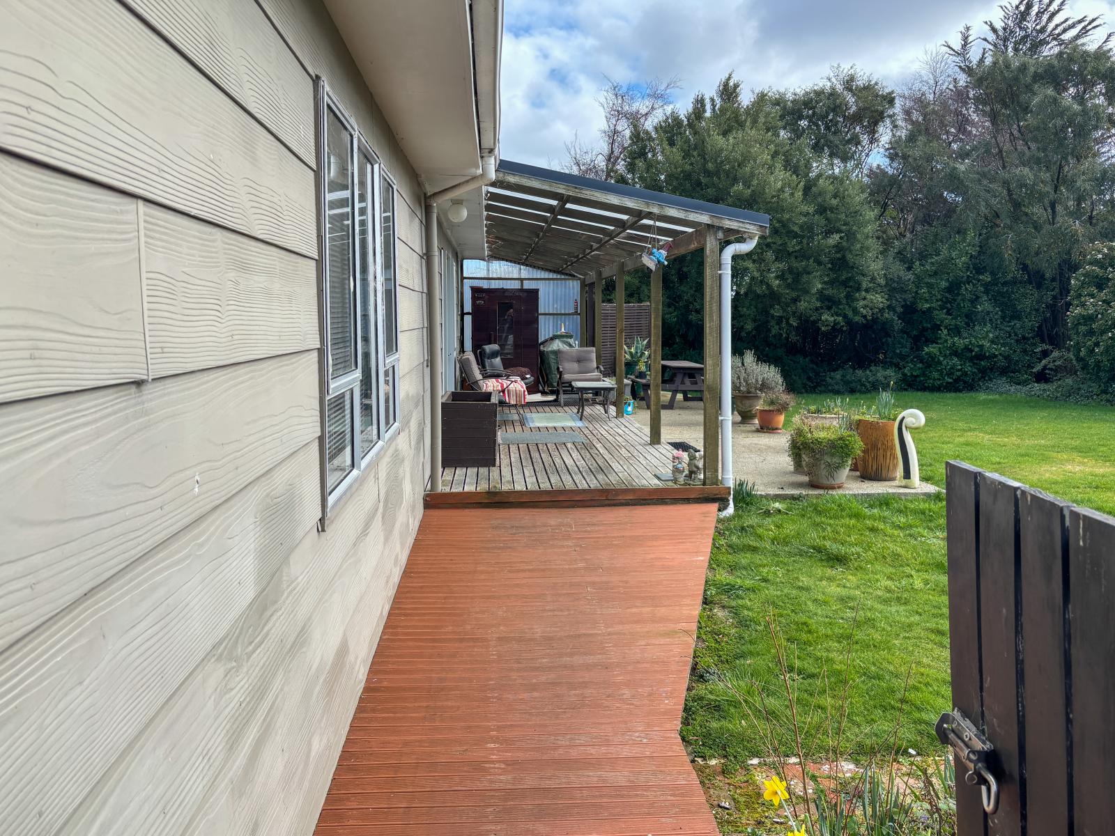 452 McQuarrie Street, Tisbury