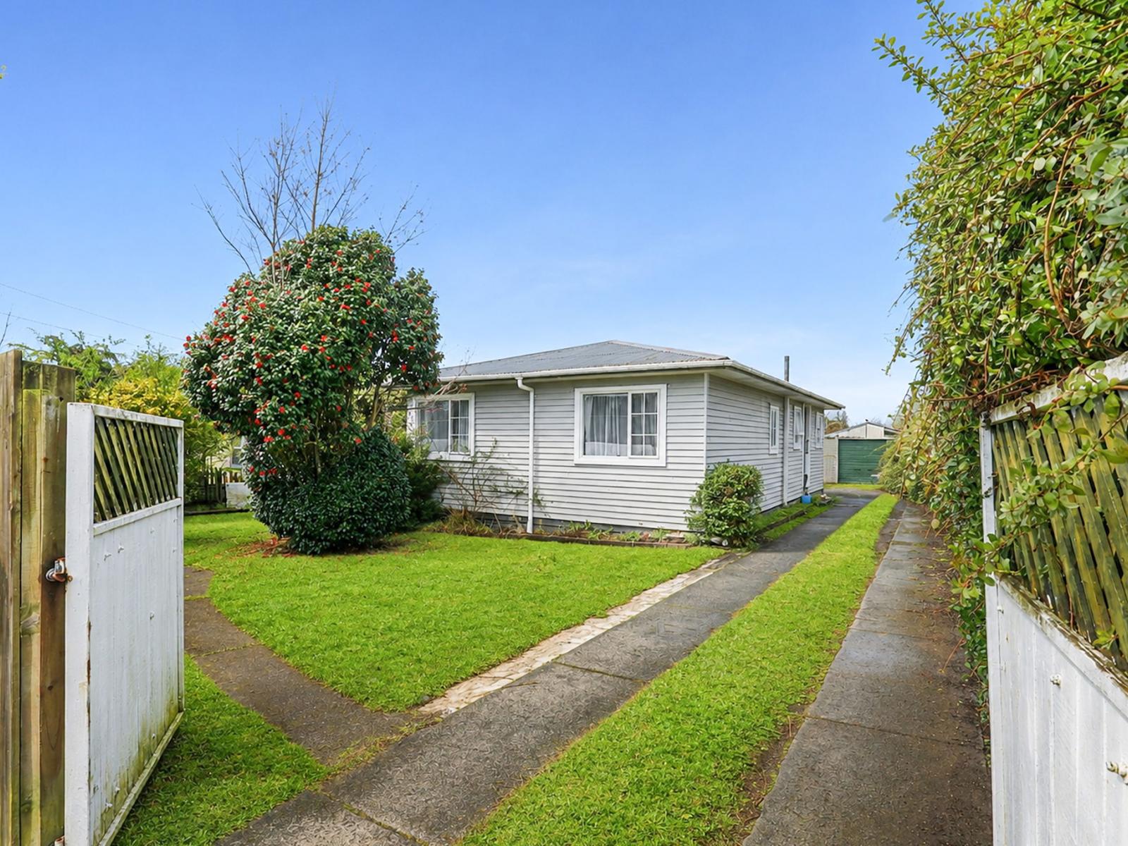 51 Ford Road, Fordlands