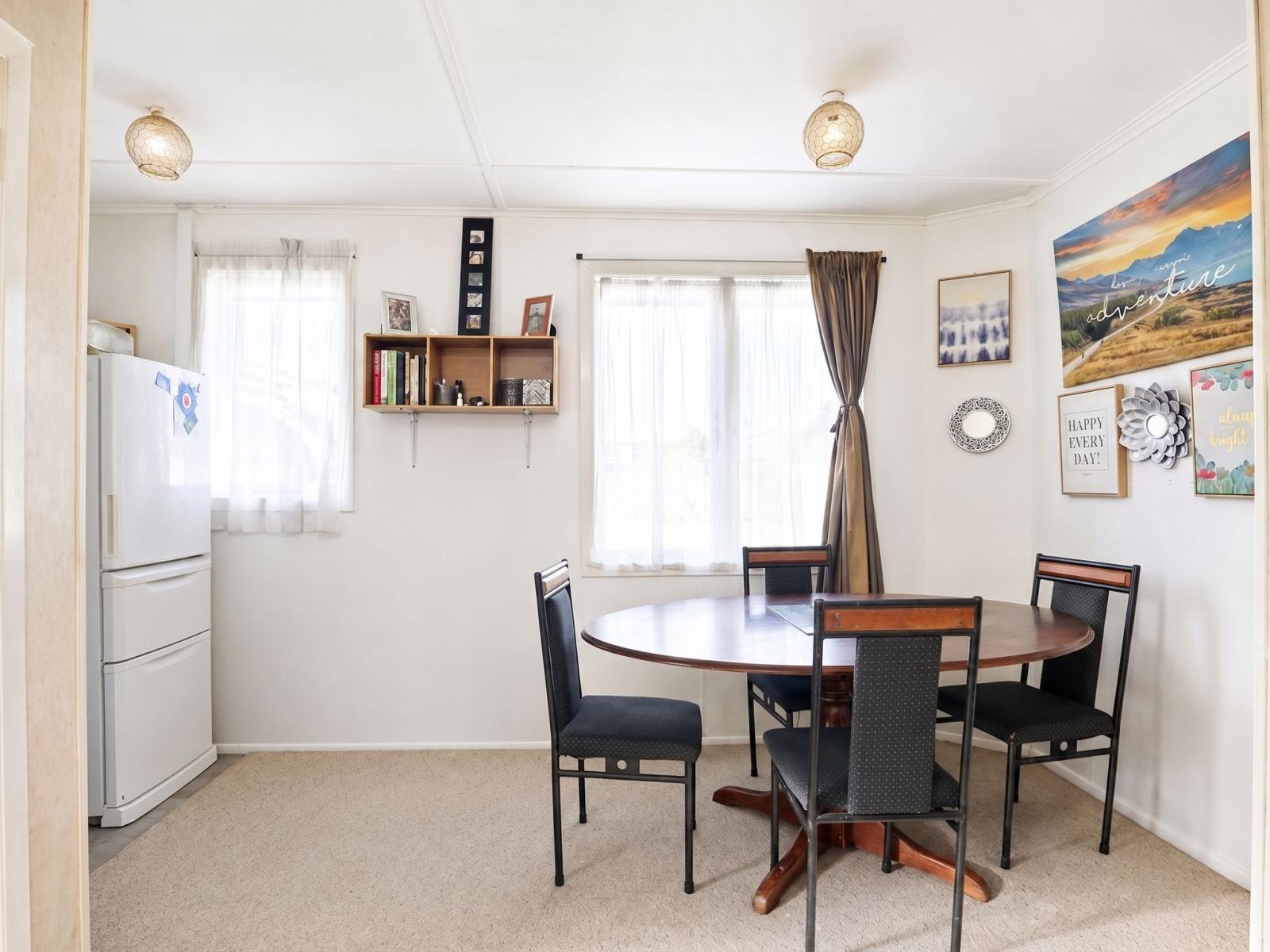 154 Clayton Road, Mangakakahi