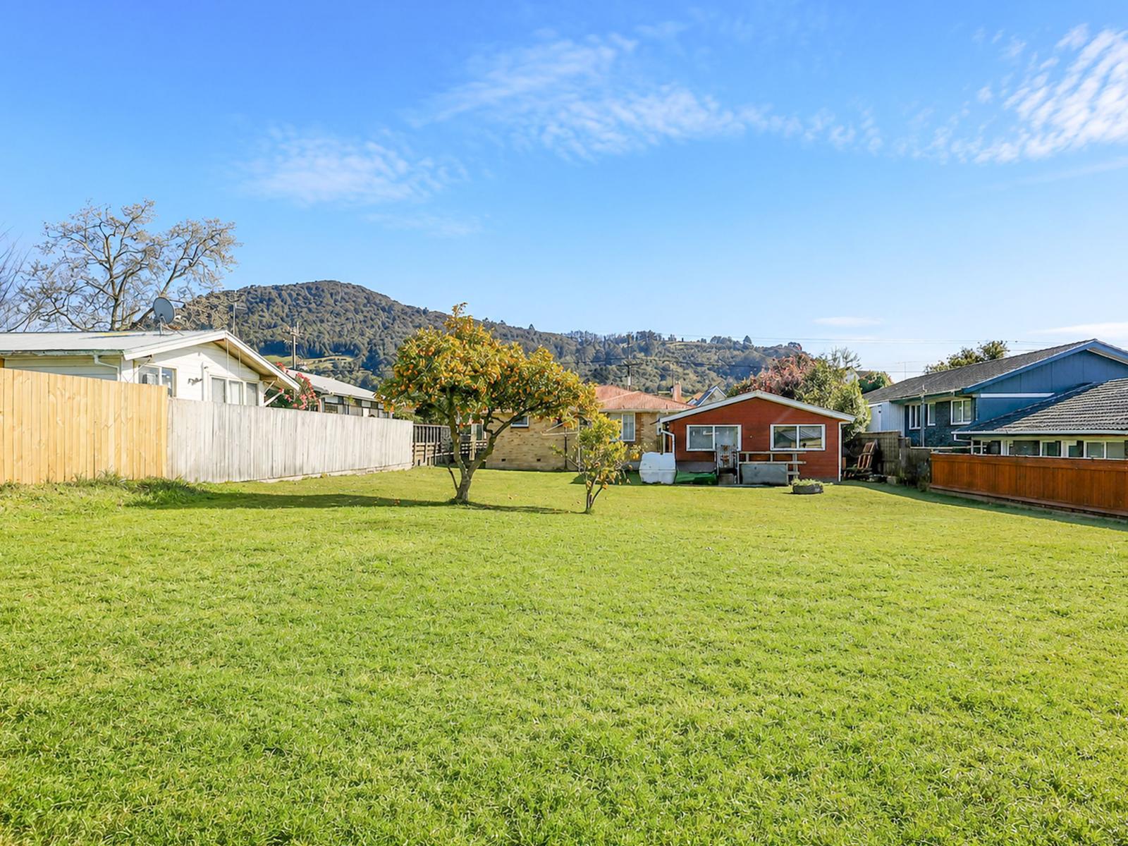 154 Clayton Road, Mangakakahi