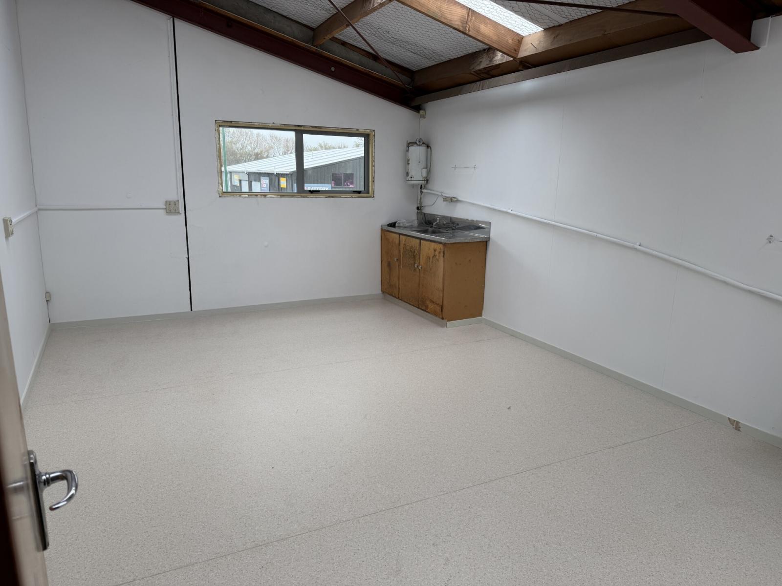 20 Ihakara Street, Paraparaumu