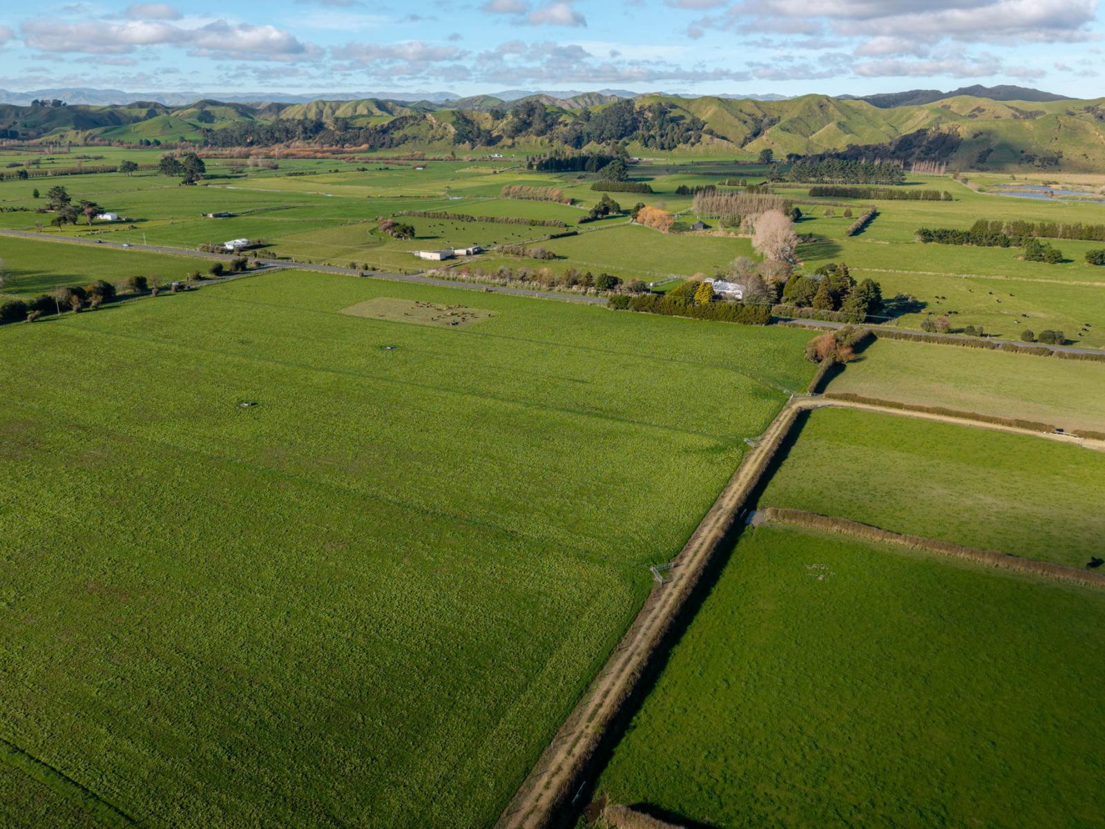 State Highway 2, Pahiatua