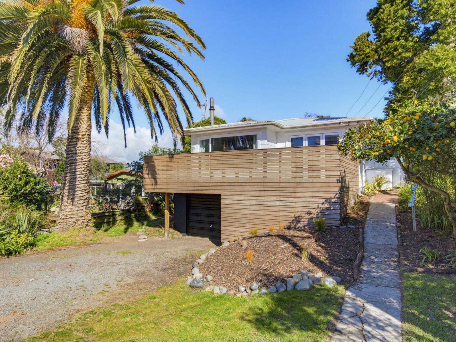 23 Tui Road, Raumati Beach
