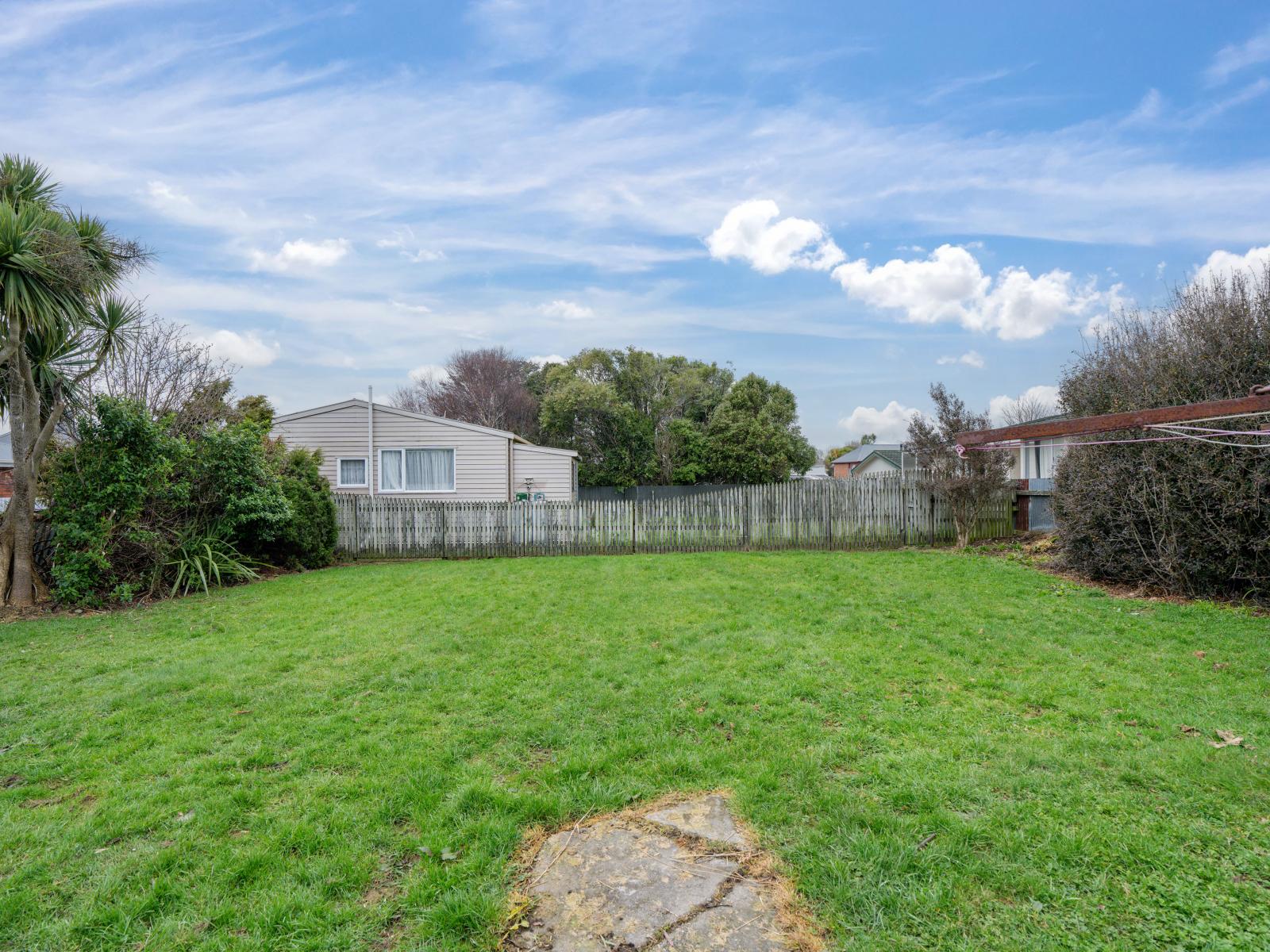 108 Venus Street, Strathern