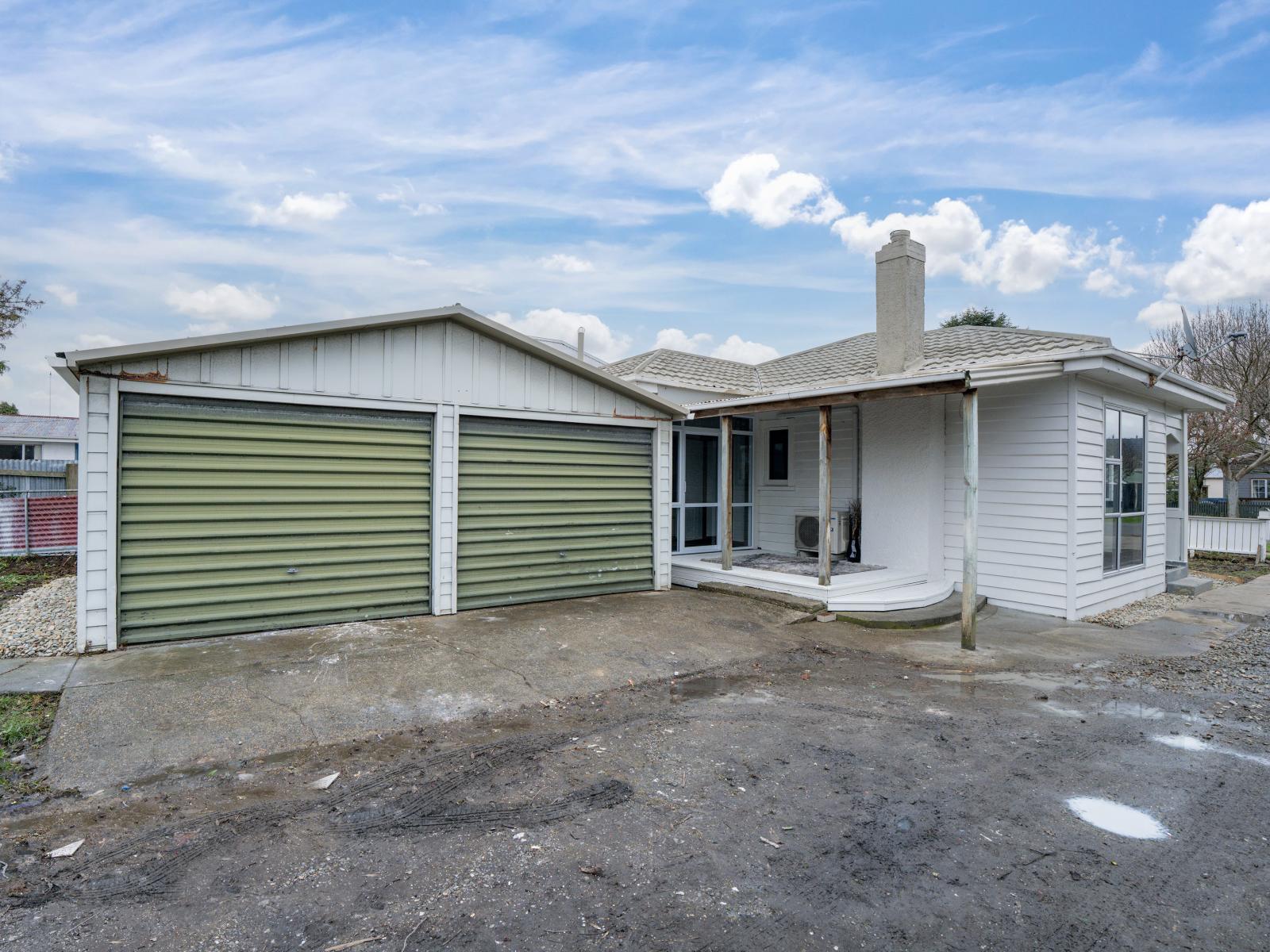 108 Venus Street, Strathern