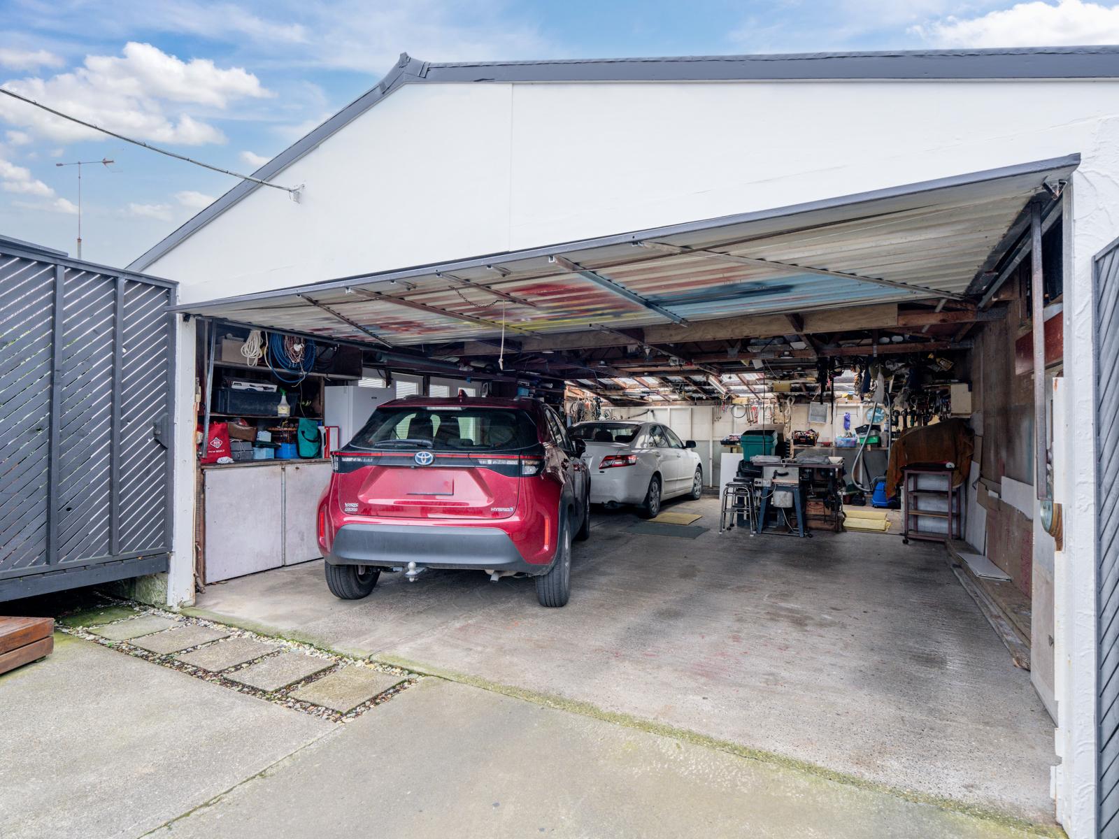 70 Helmsdale Street, Waverley