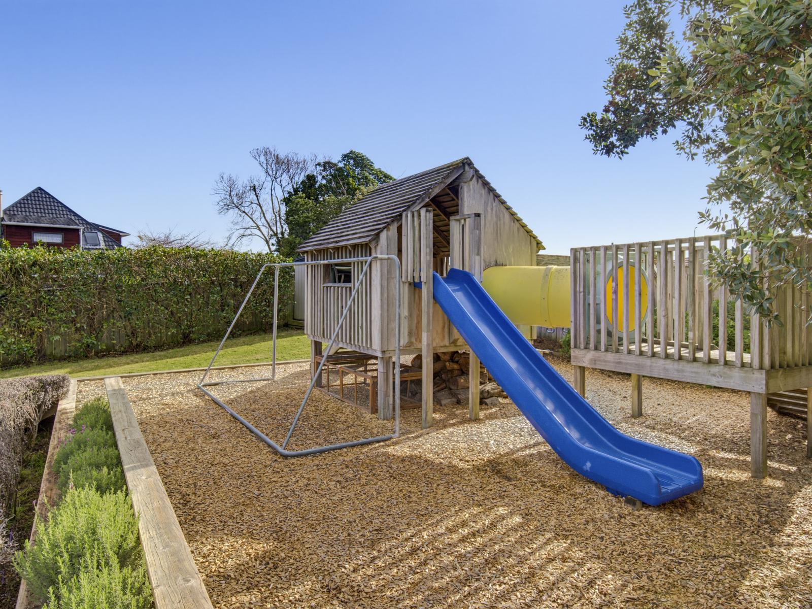 8 Rae Lane, Paraparaumu Beach