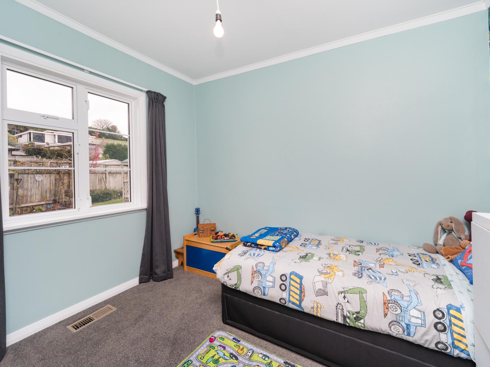100 West Street, Feilding