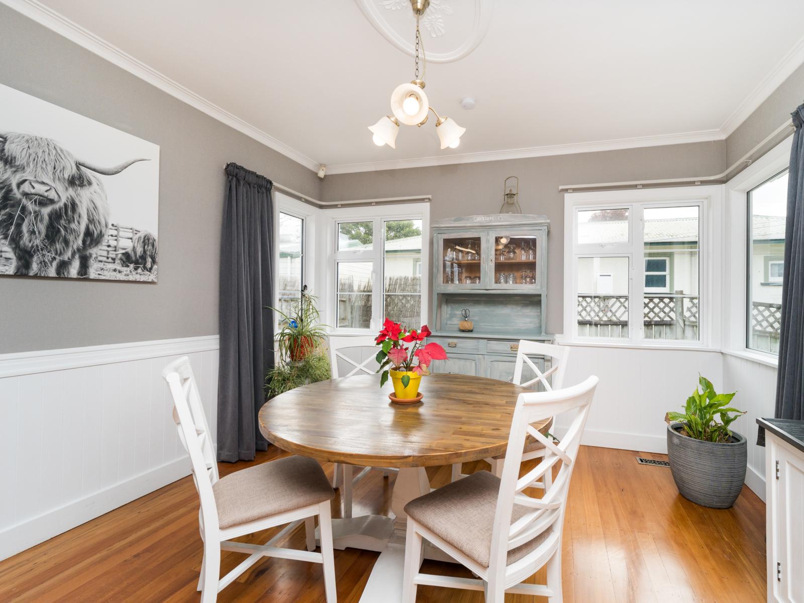 100 West Street, Feilding