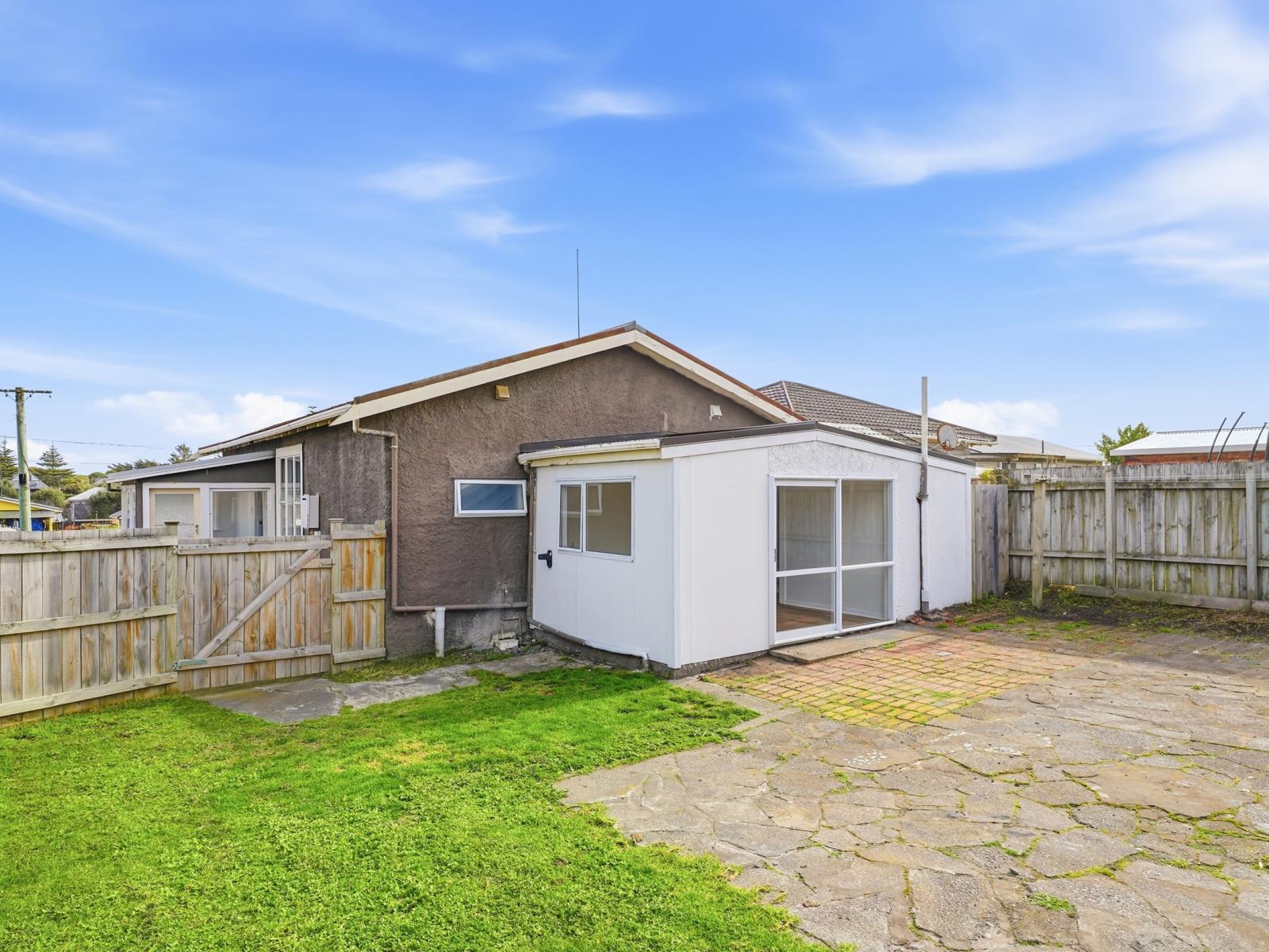 28 Aotea Street, Castlecliff