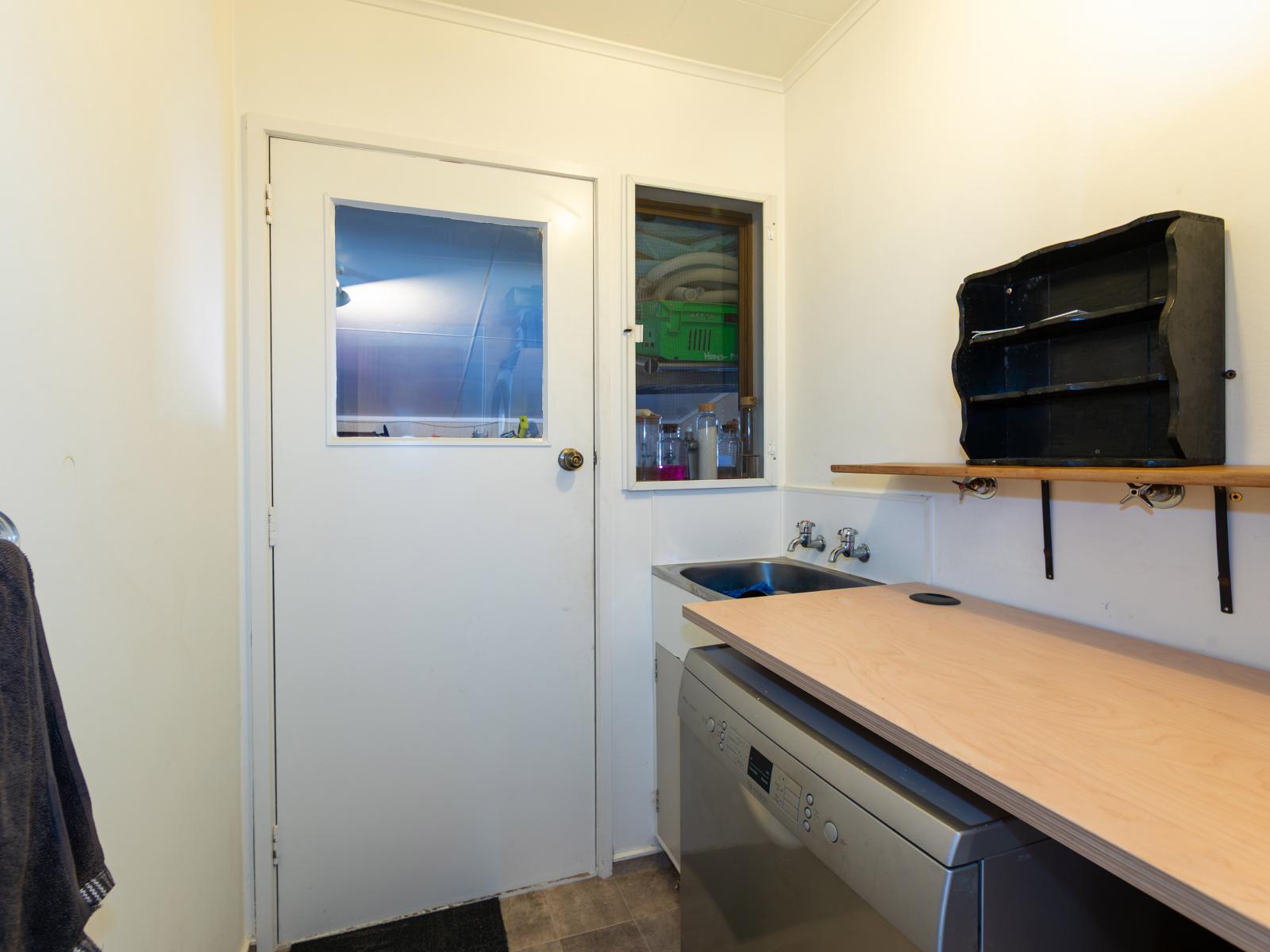 Unit 1, 15 Gebbie Road, Taradale