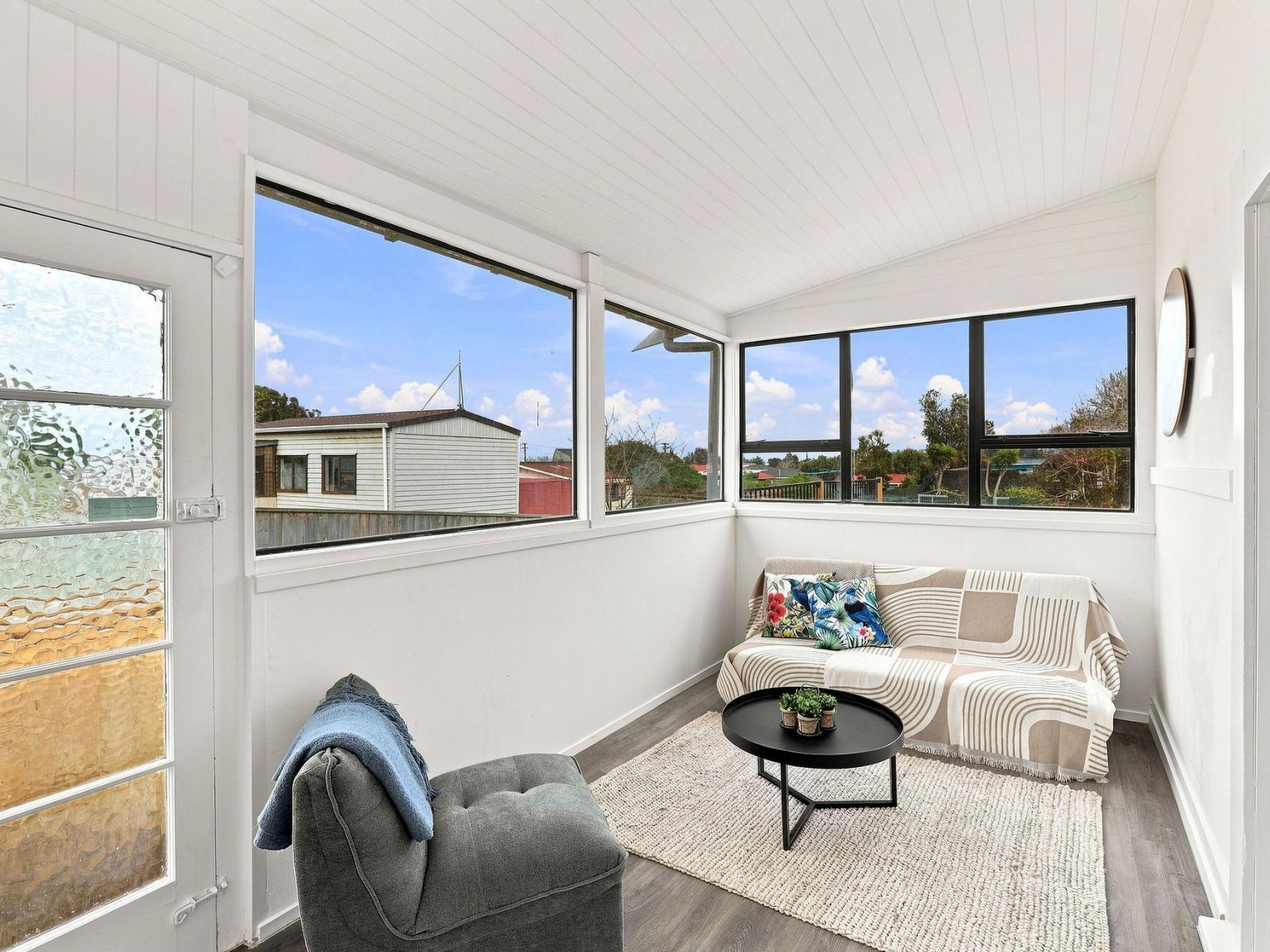 77 Cornfoot Street, Castlecliff