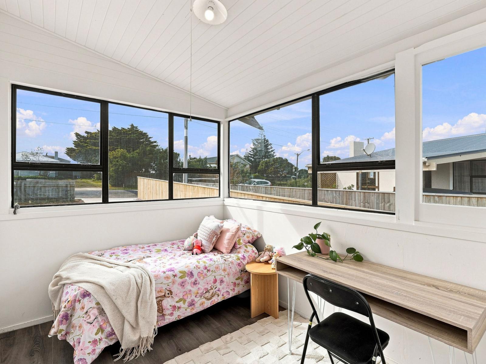 77 Cornfoot Street, Castlecliff