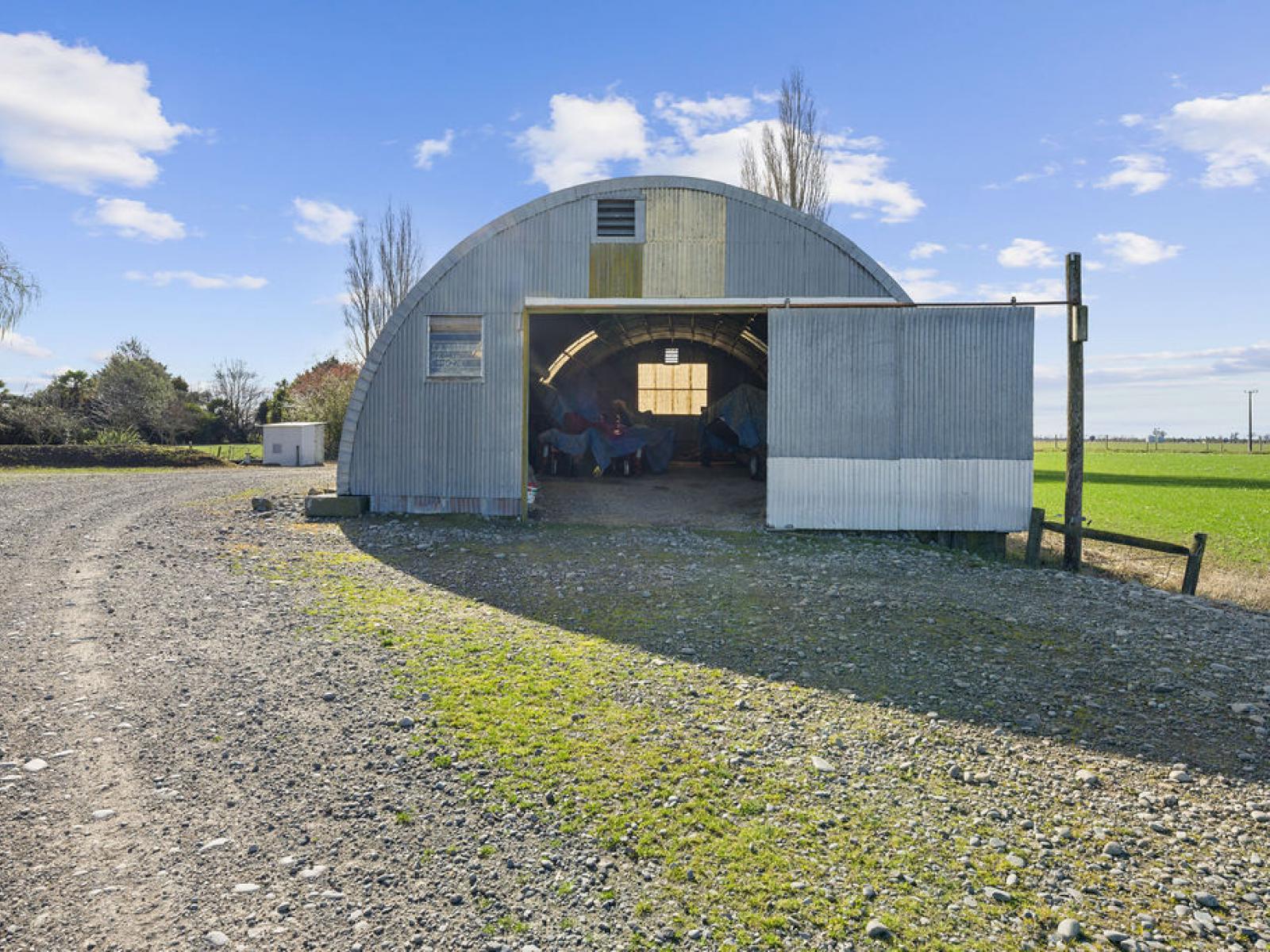 71 Swamp Road, Hinds