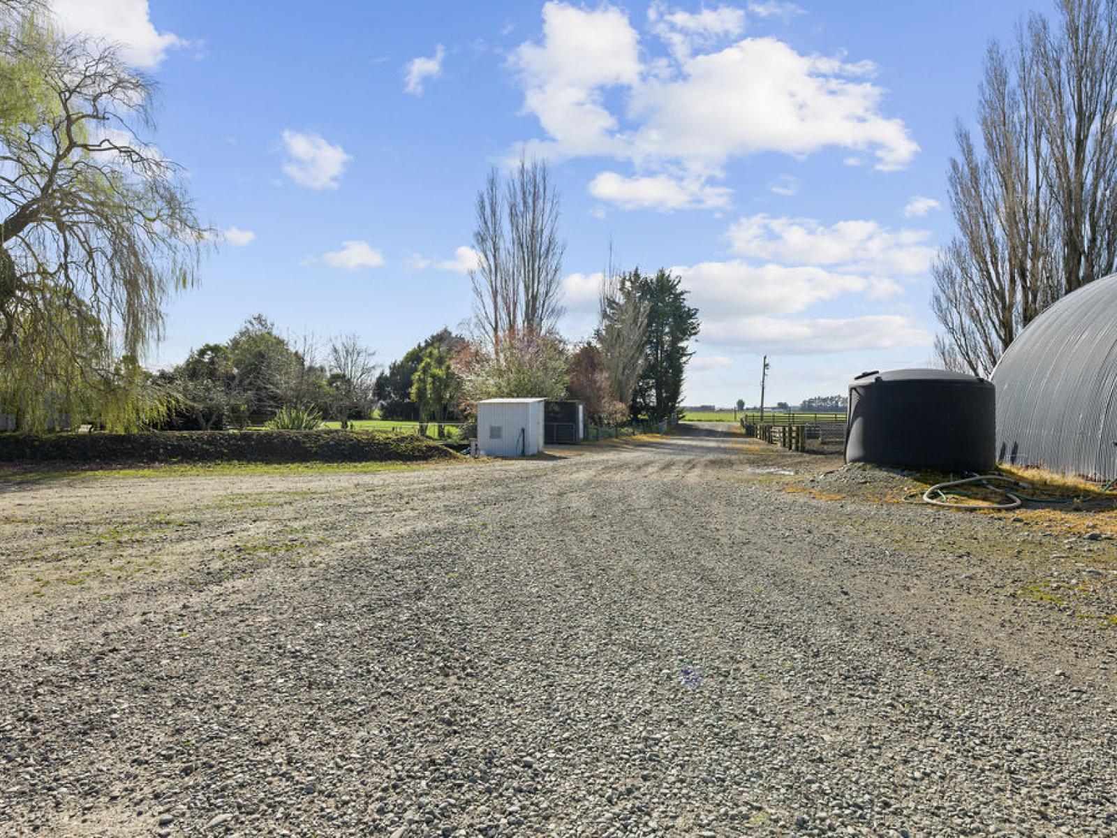 71 Swamp Road, Hinds