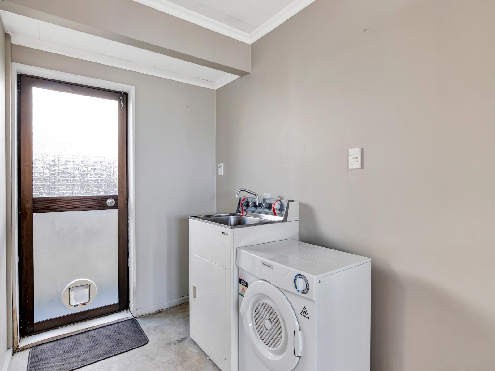 Unit 1, 17 Roy Terrace, Moturoa