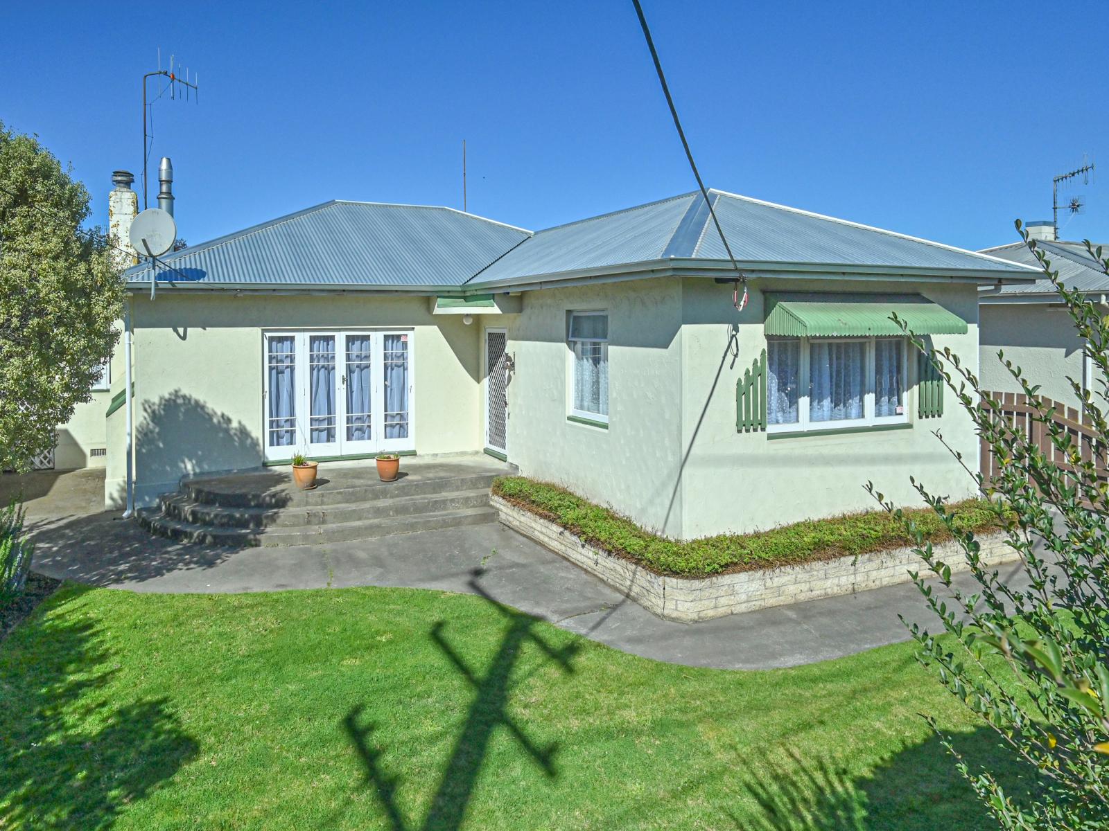 911 Pakowhai Road, Frimley