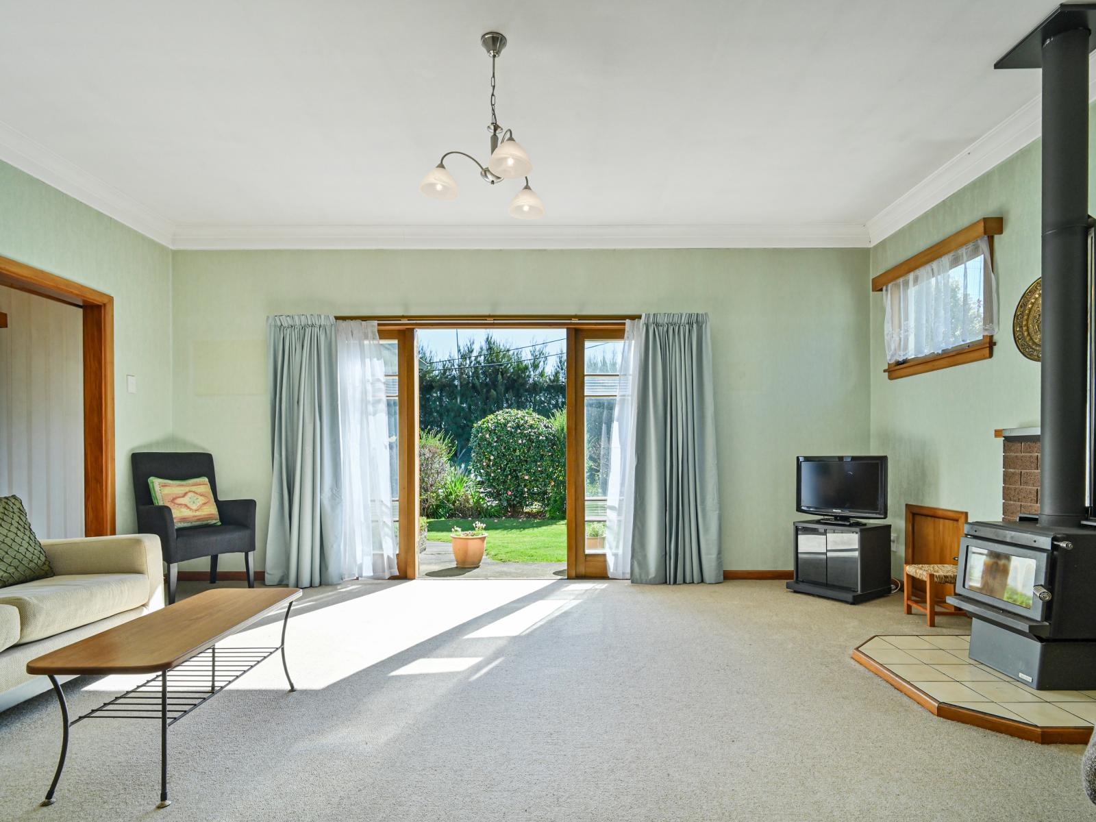 911 Pakowhai Road, Frimley