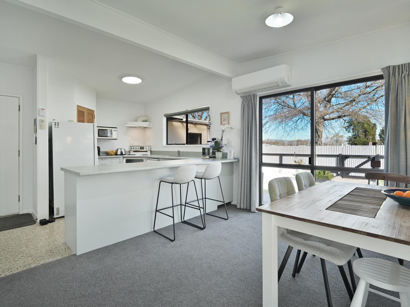 505 Poplar Place, Akina