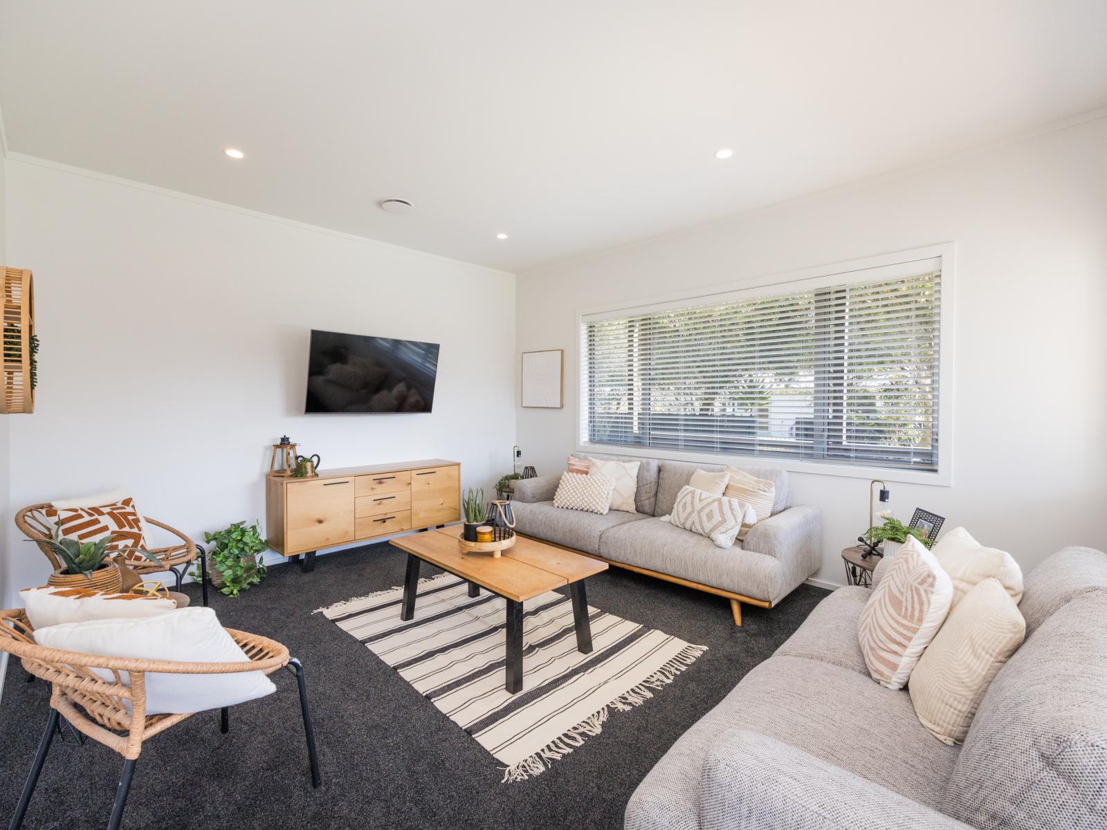 8 Cousins Avenue West, Foxton Beach