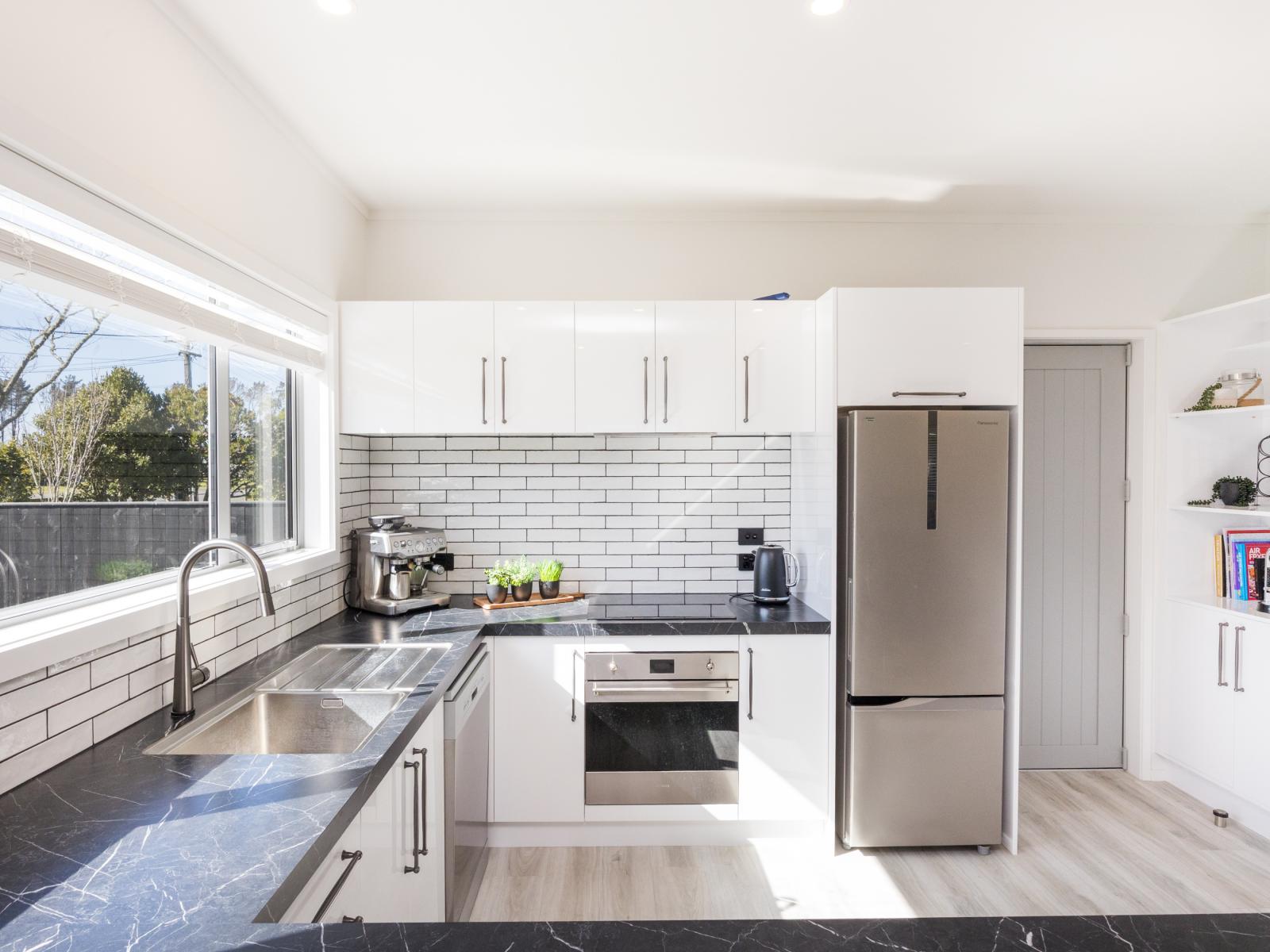 8 Cousins Avenue West, Foxton Beach