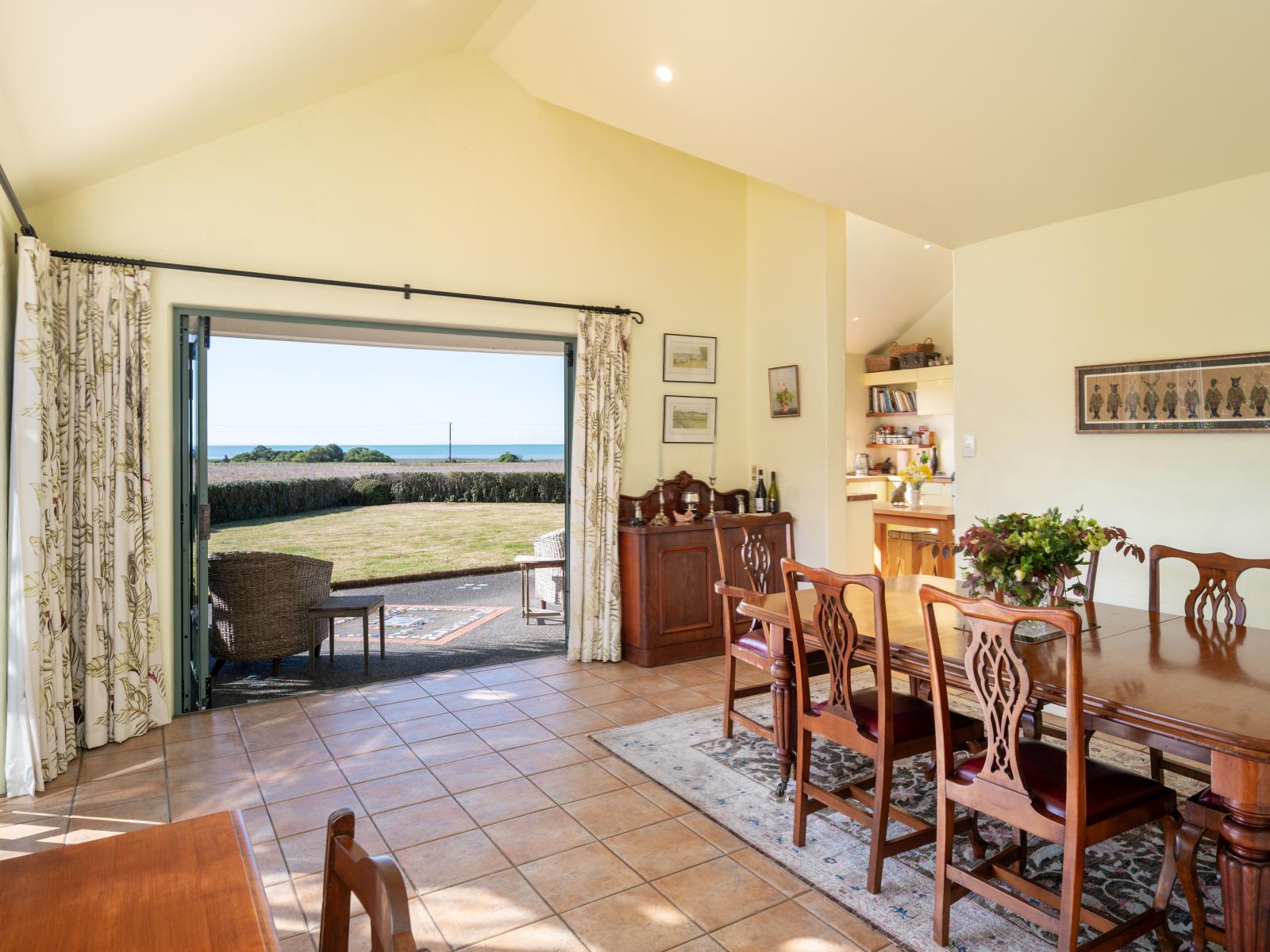 148 Clifton Road, Te Awanga