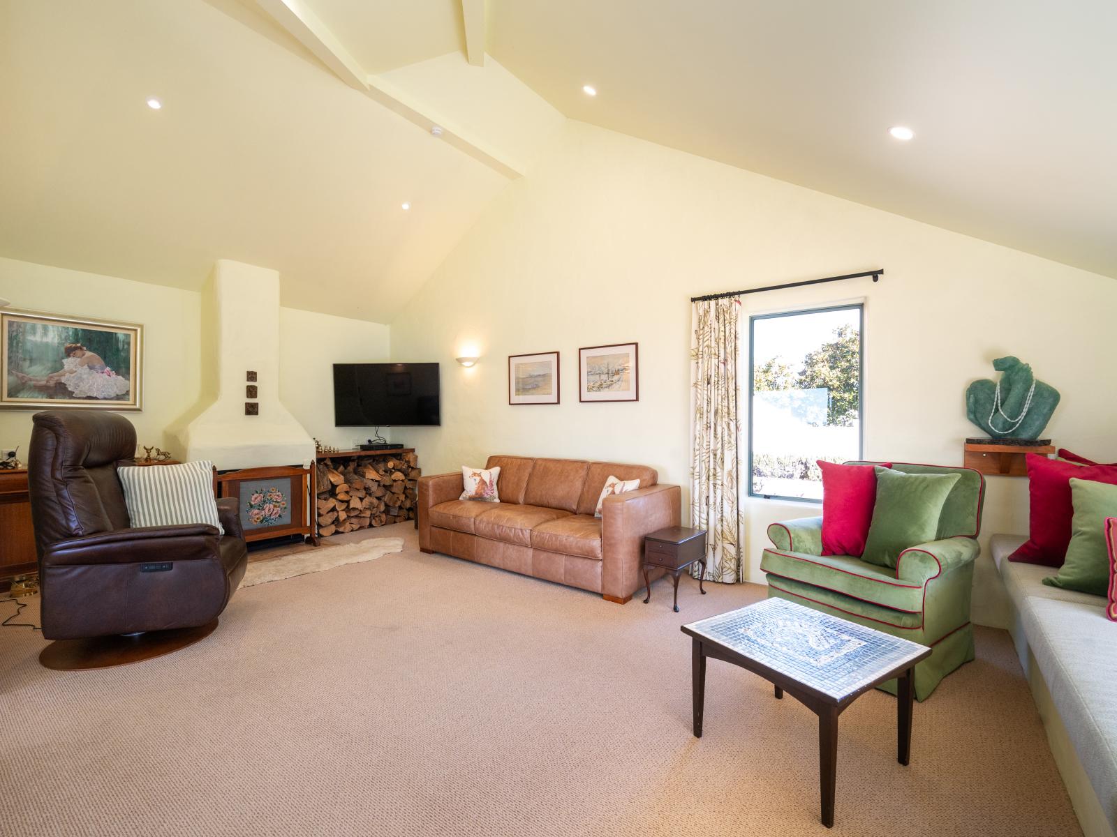 148 Clifton Road, Te Awanga