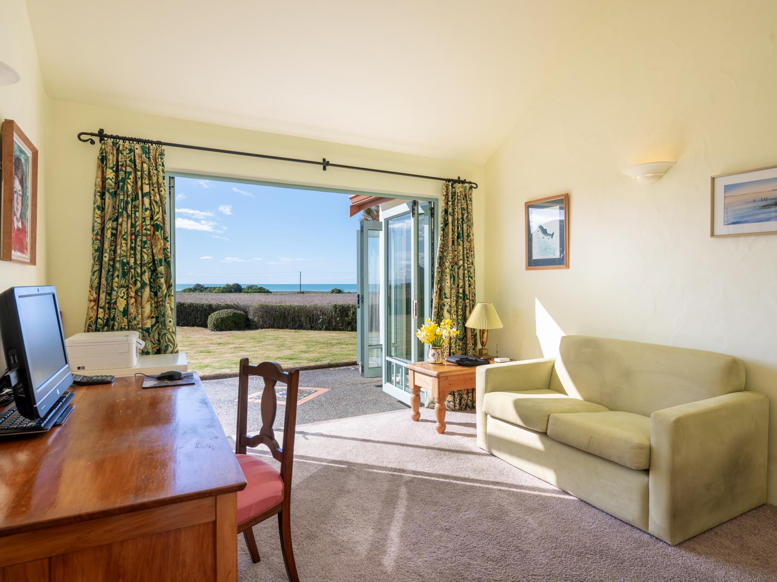 148 Clifton Road, Te Awanga