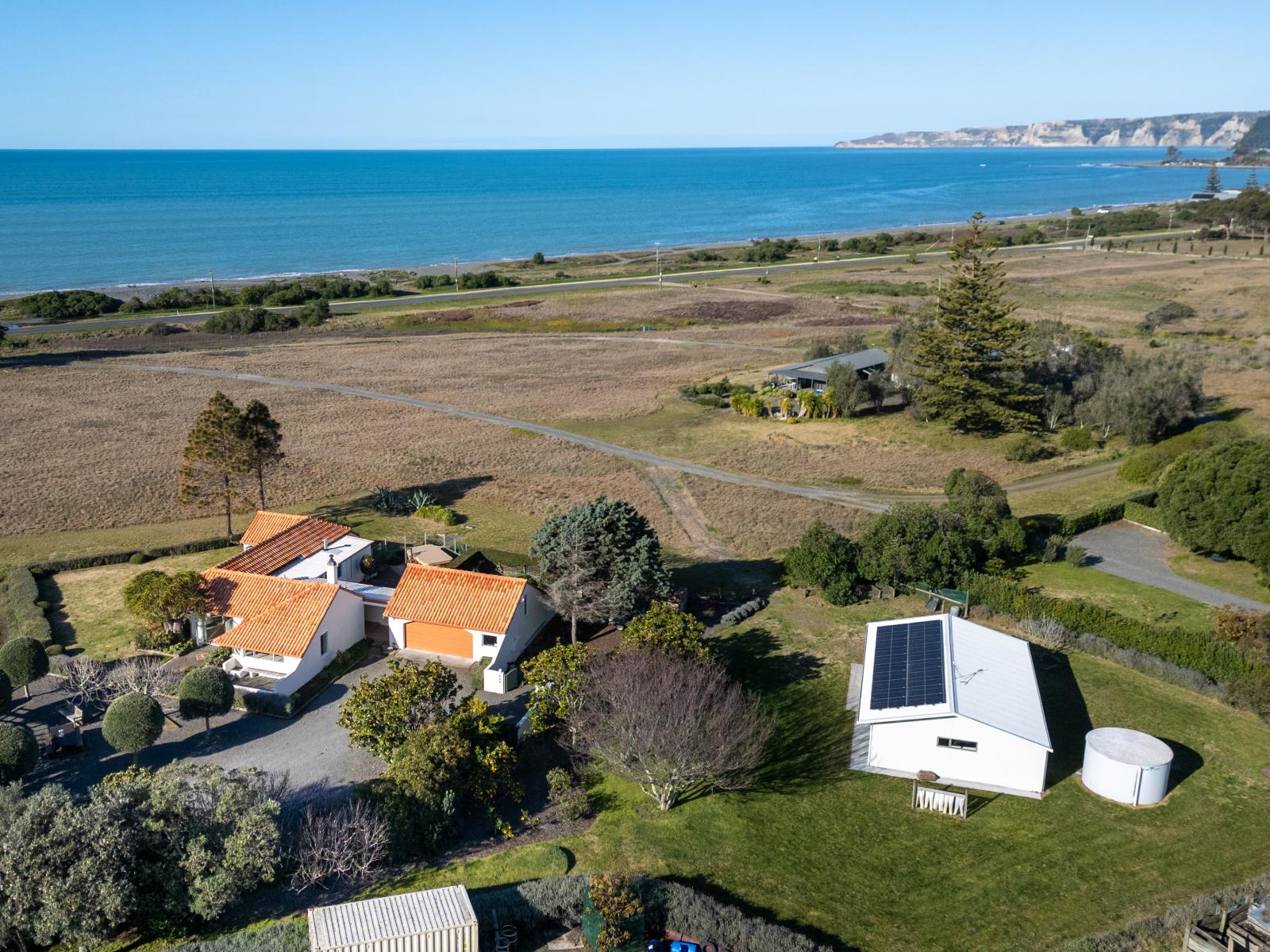 148 Clifton Road, Te Awanga
