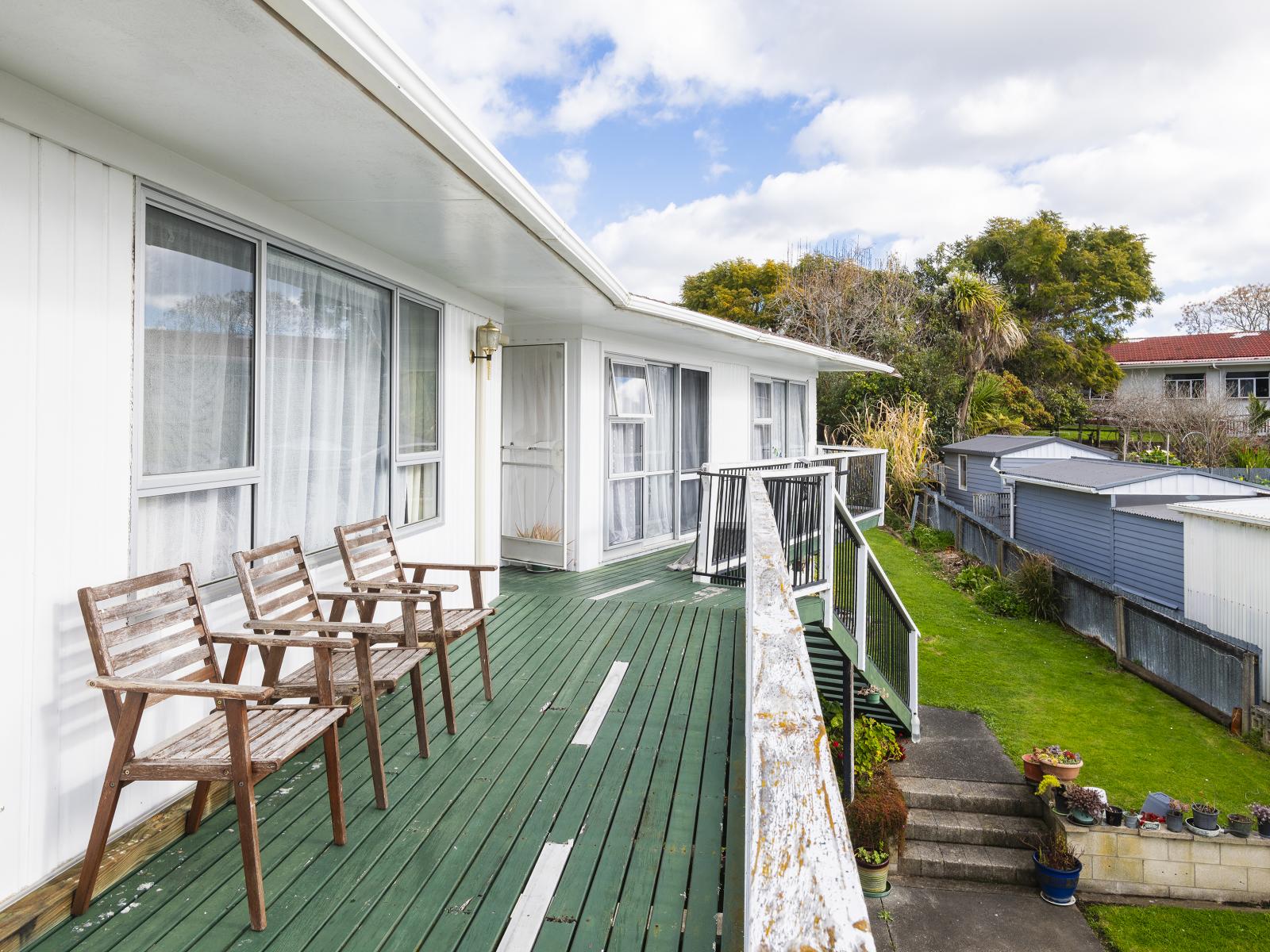 24 Fergusson Drive, Te hapara