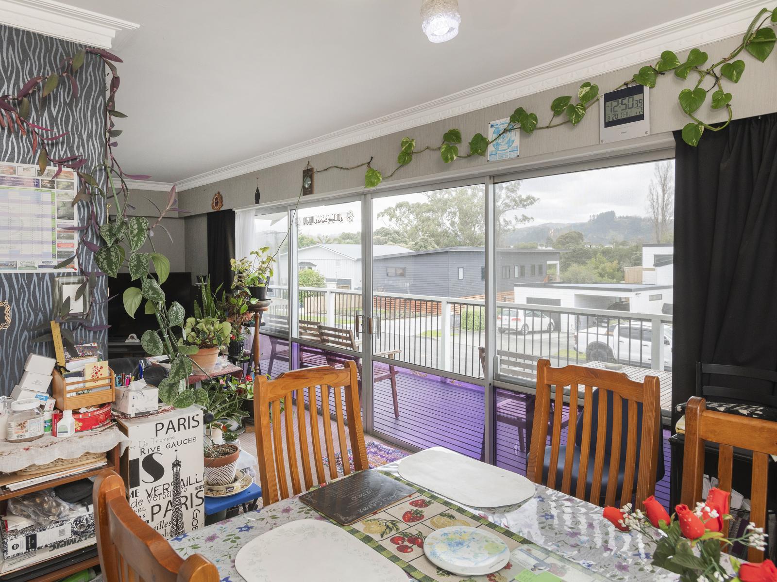 24 Fergusson Drive, Te hapara