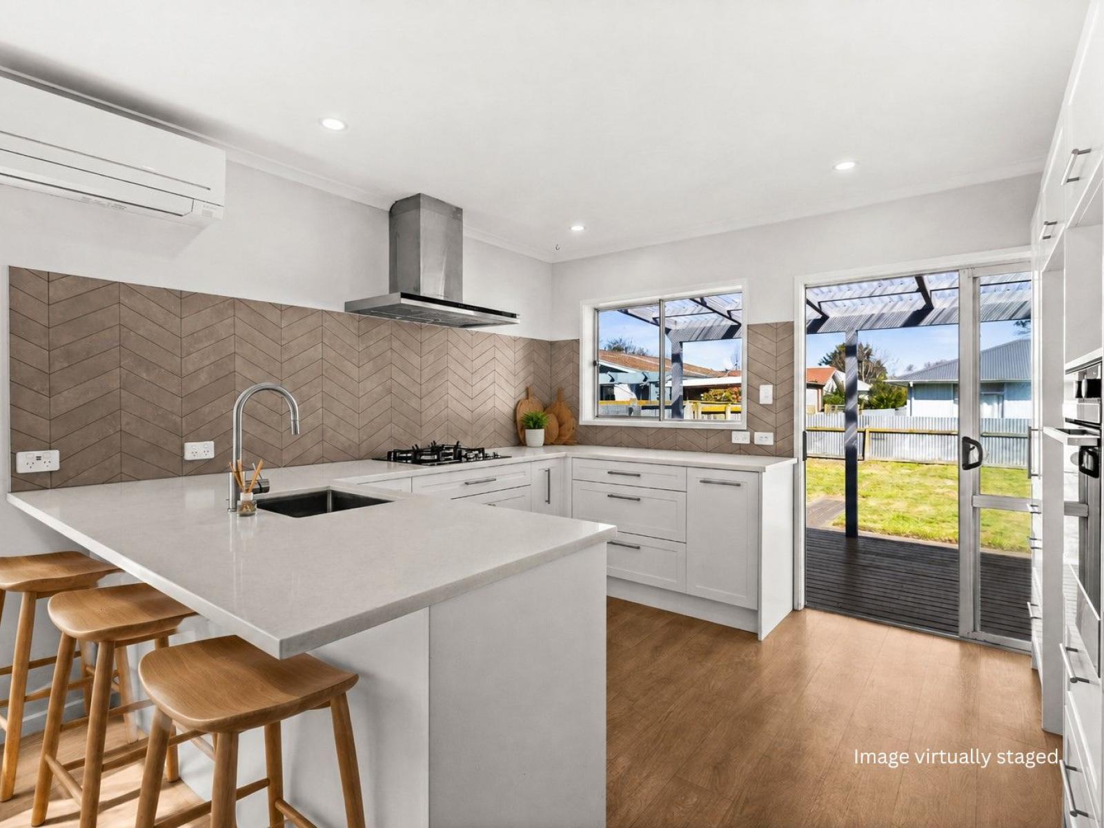 60 Douglas Mclean Avenue, Marewa