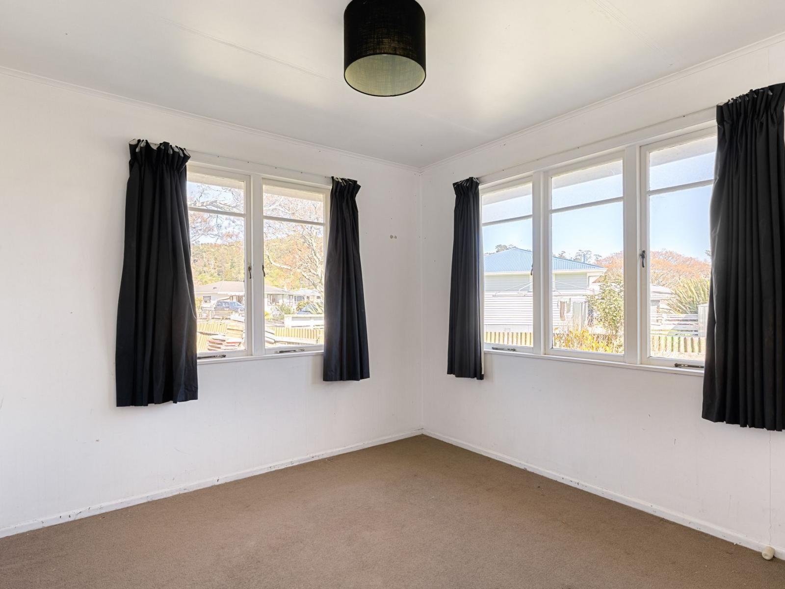 12 Ropata Street, Kaiti