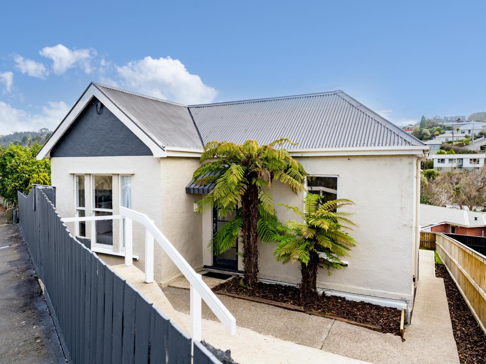 74 Kaikorai Valley Road, Kaikorai