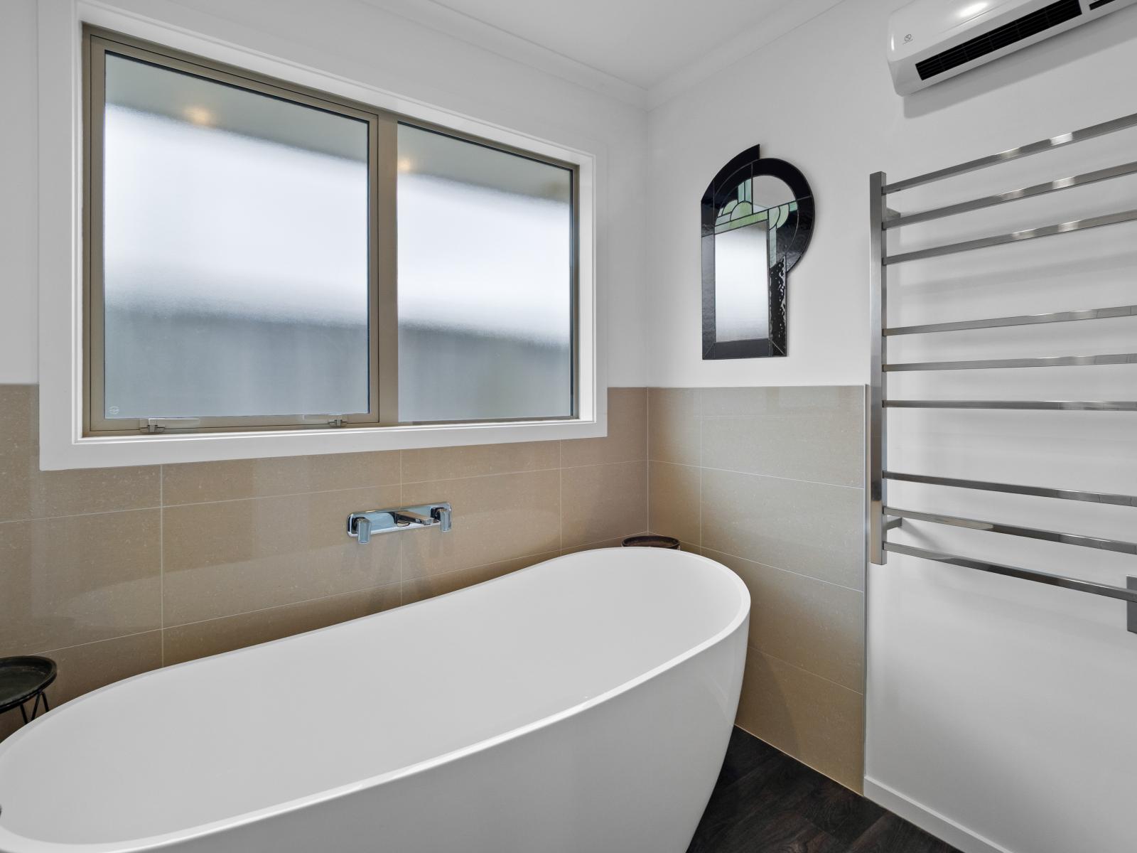 8 Trent Place, Huntingdon