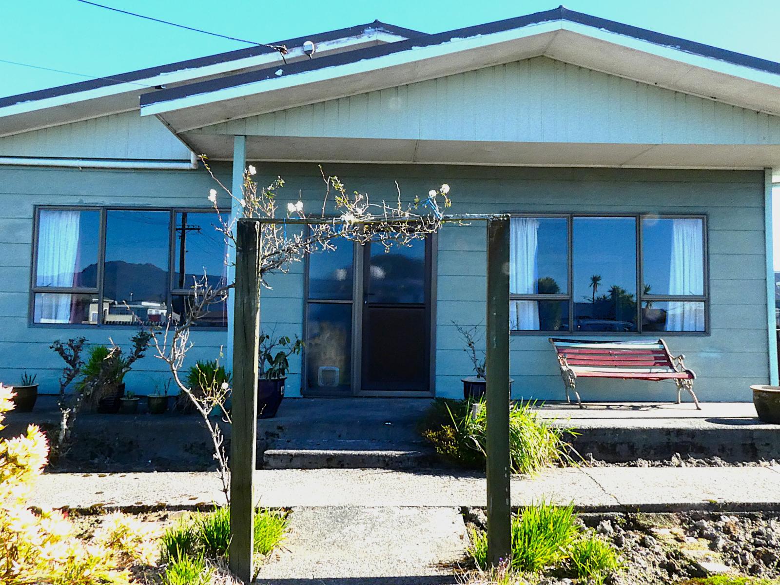 106 Queen Street, Westport