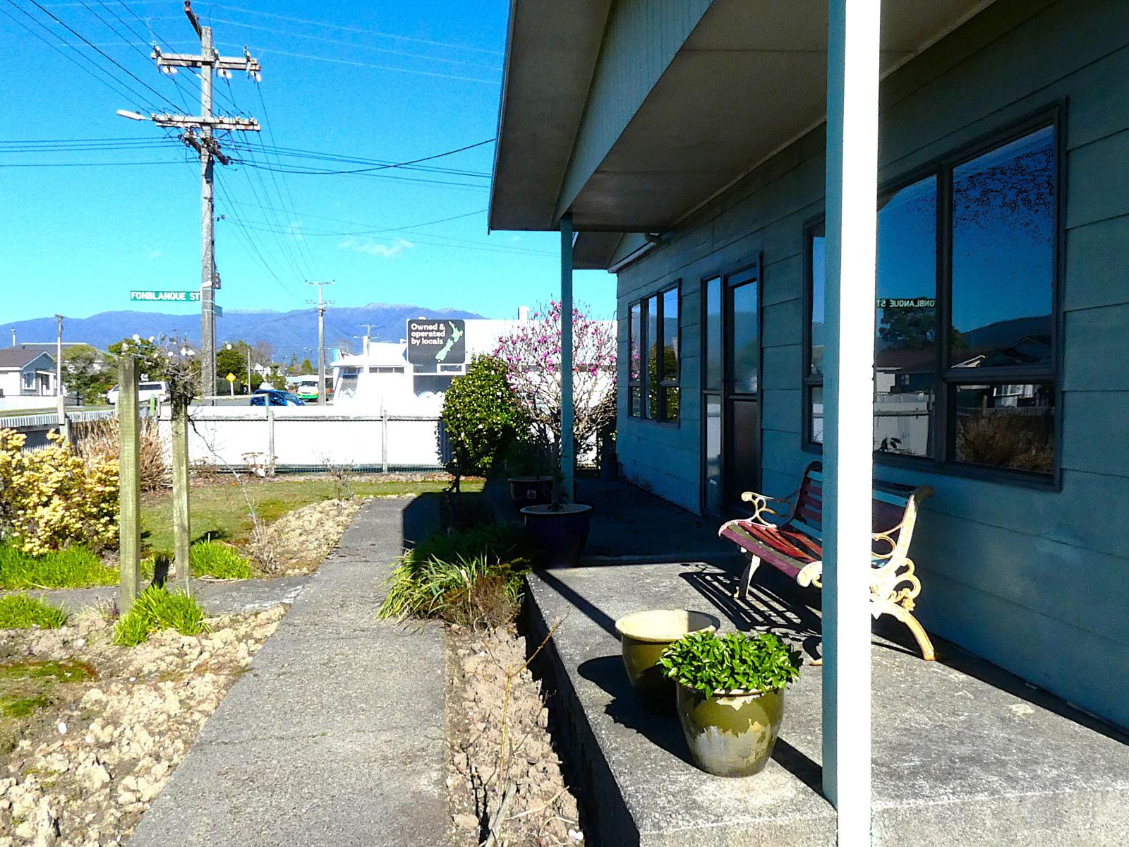 106 Queen Street, Westport