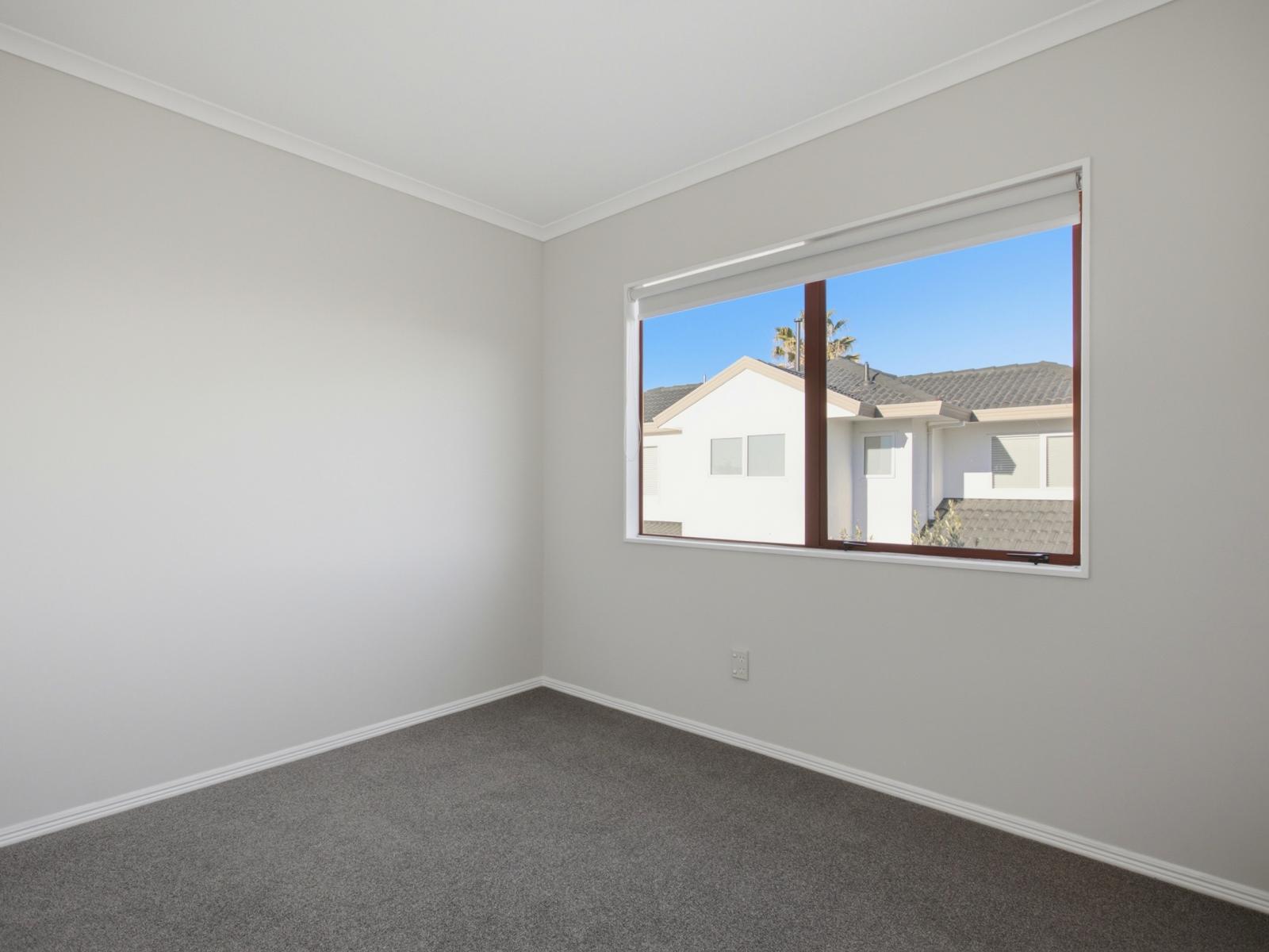 8 Monterey Key, Papamoa