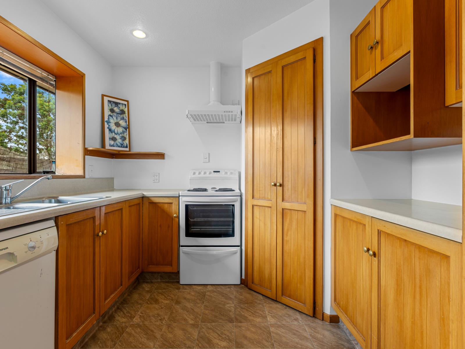 14 Morris Road, Amberley