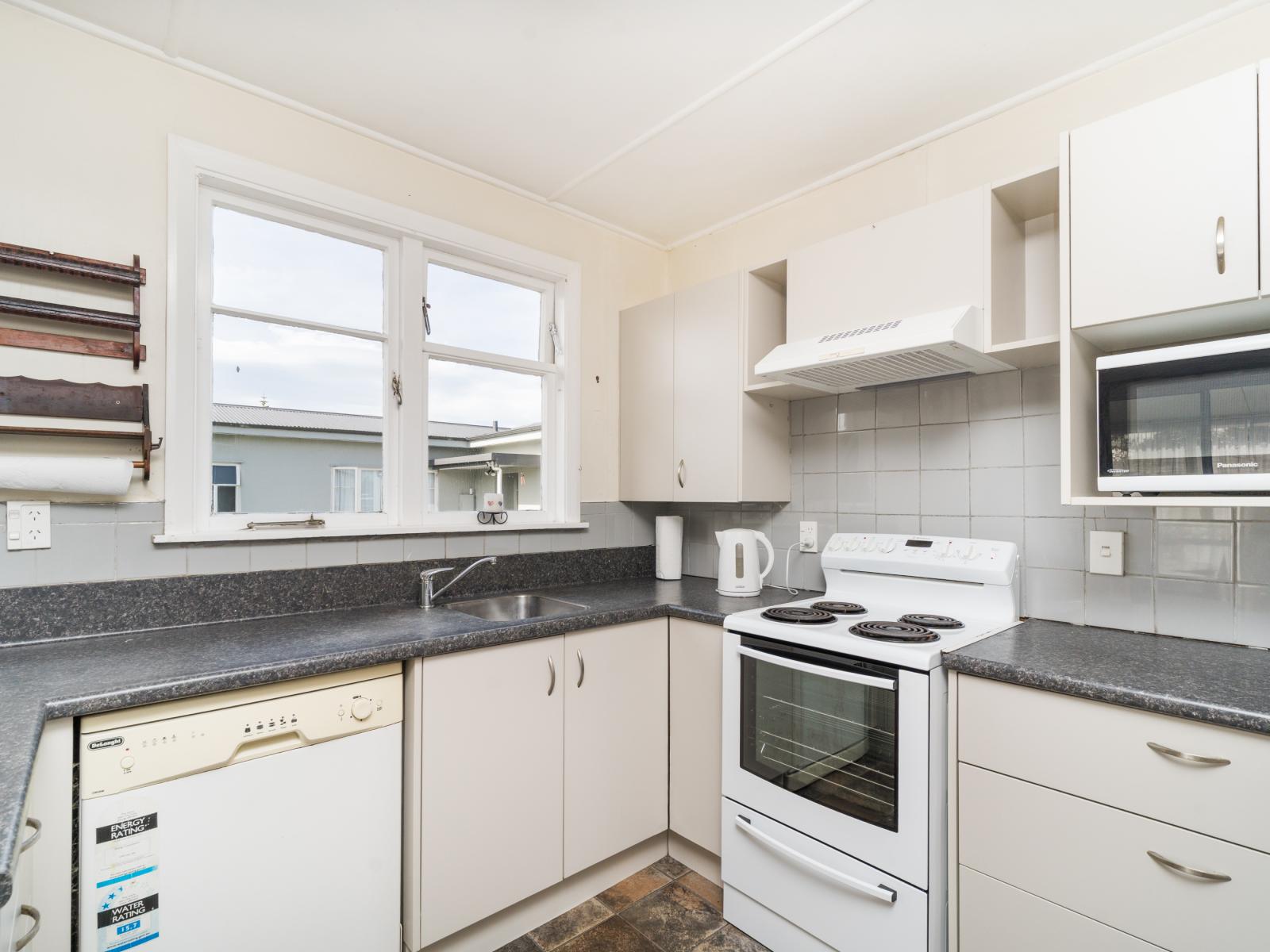 14 Vernon Avenue, Takaro