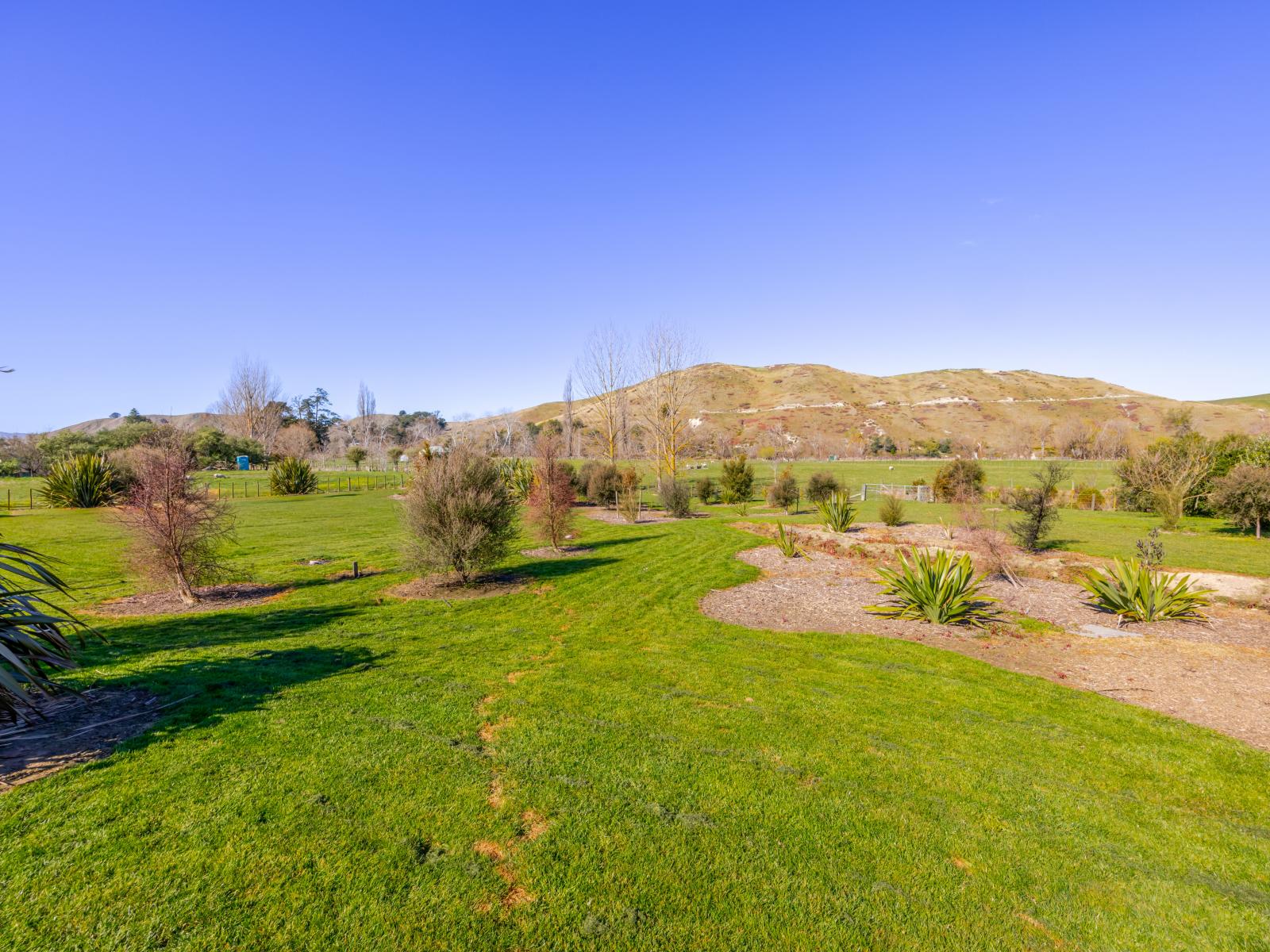 40 River Road, Otane
