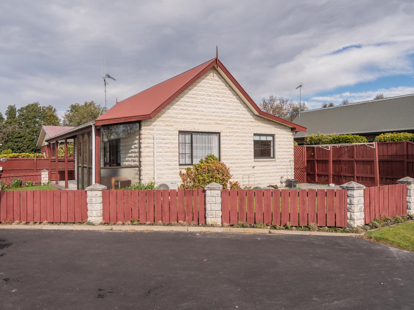 Unit 1, 69 Rayner Street, Temuka