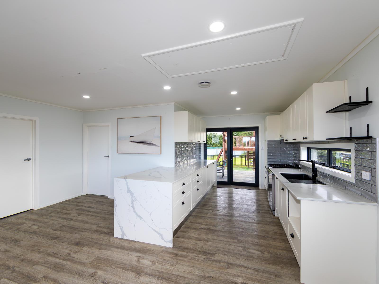 6 Domain Road, Haumoana