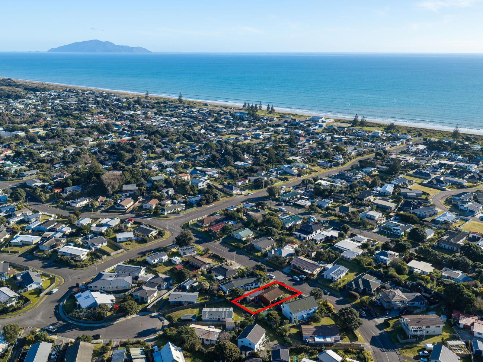 34 Norfolk Crescent, Otaki Beach
