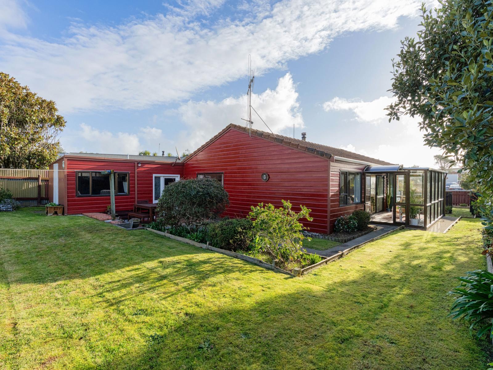34 Norfolk Crescent, Otaki Beach