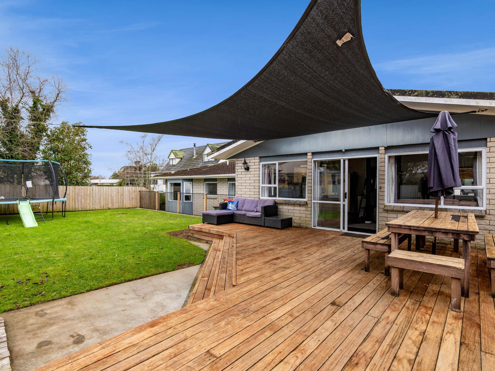 1263 Egmont Road, Egmont Village