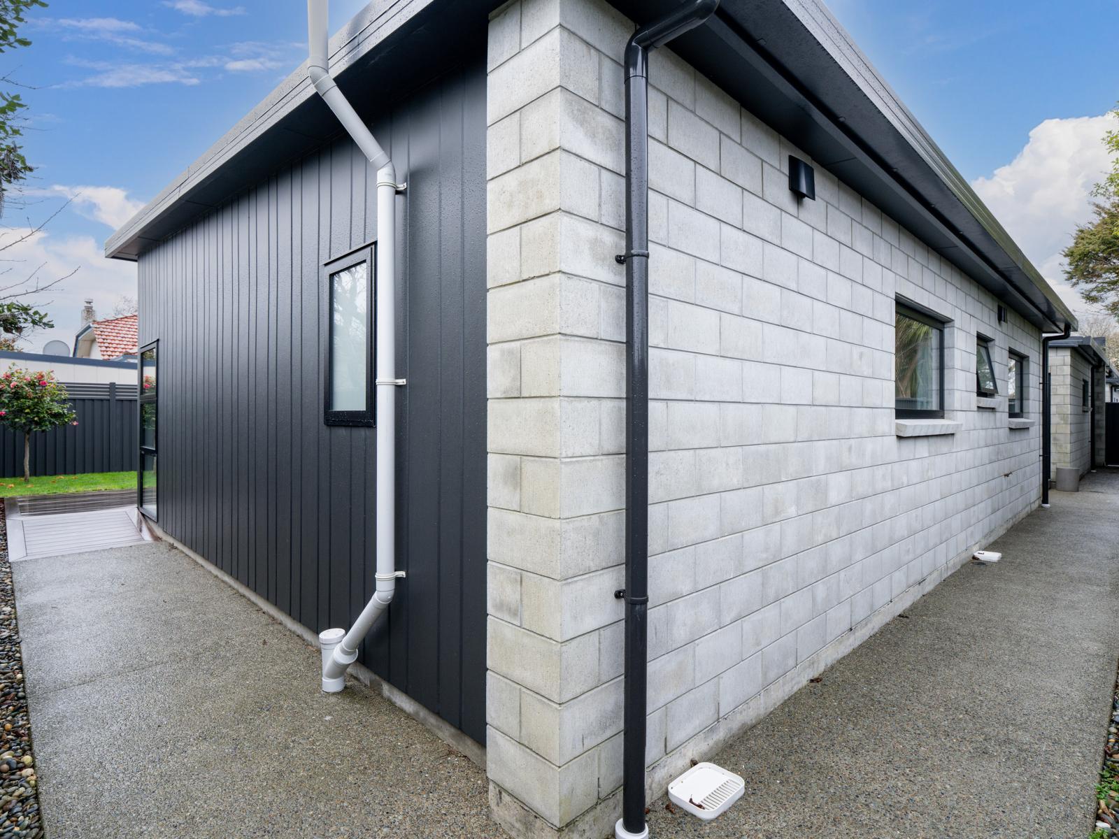 375 Herbert Street, Windsor