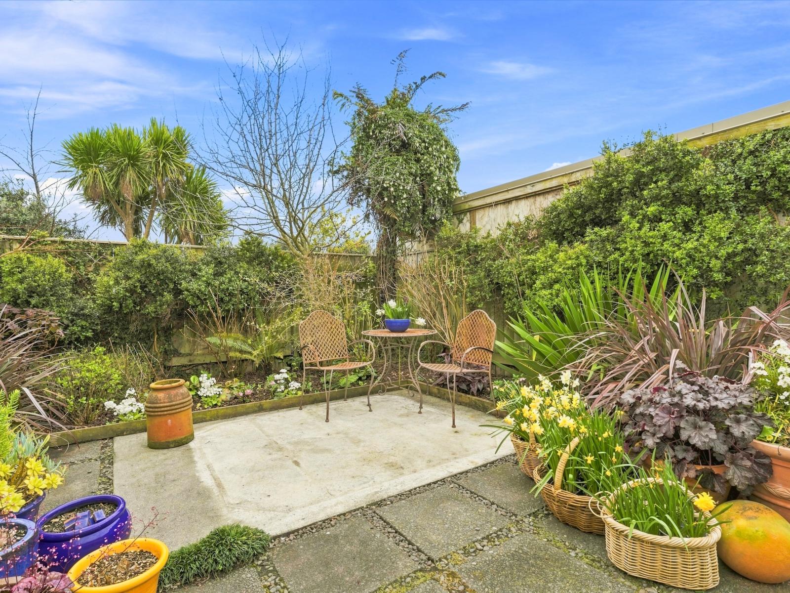 8a Tirimoana Place, Otamatea